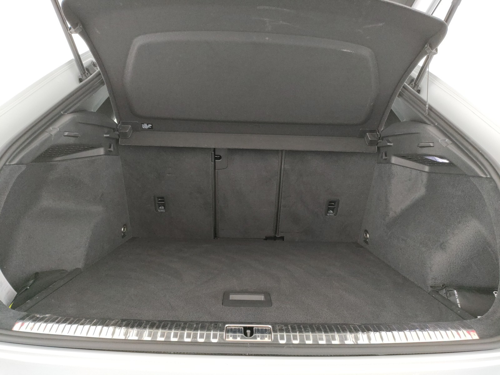 Audi Q3 35 2.0 tdi s line edition s-tronic