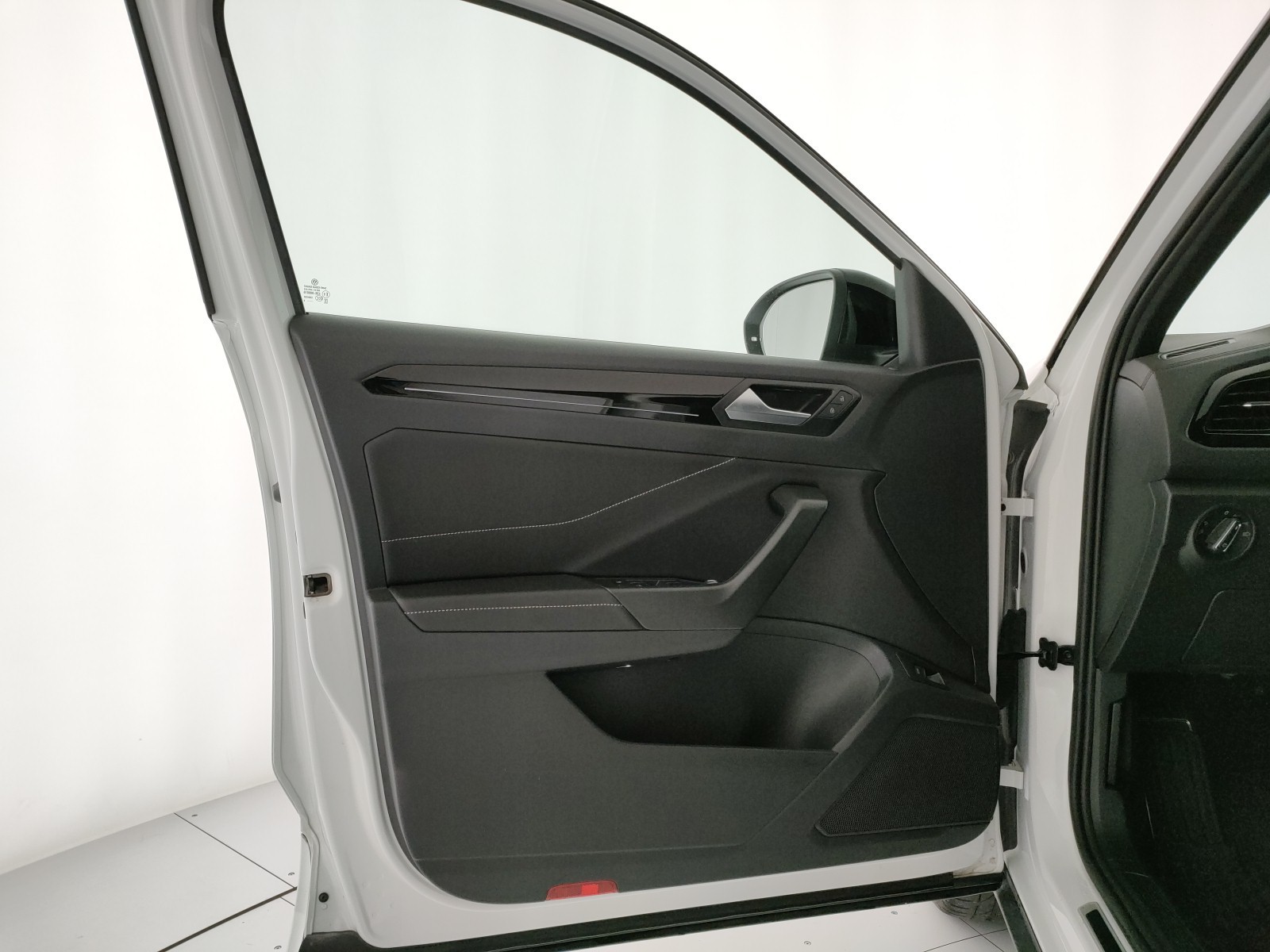 Volkswagen T-Roc 1.5 tsi r-line dsg