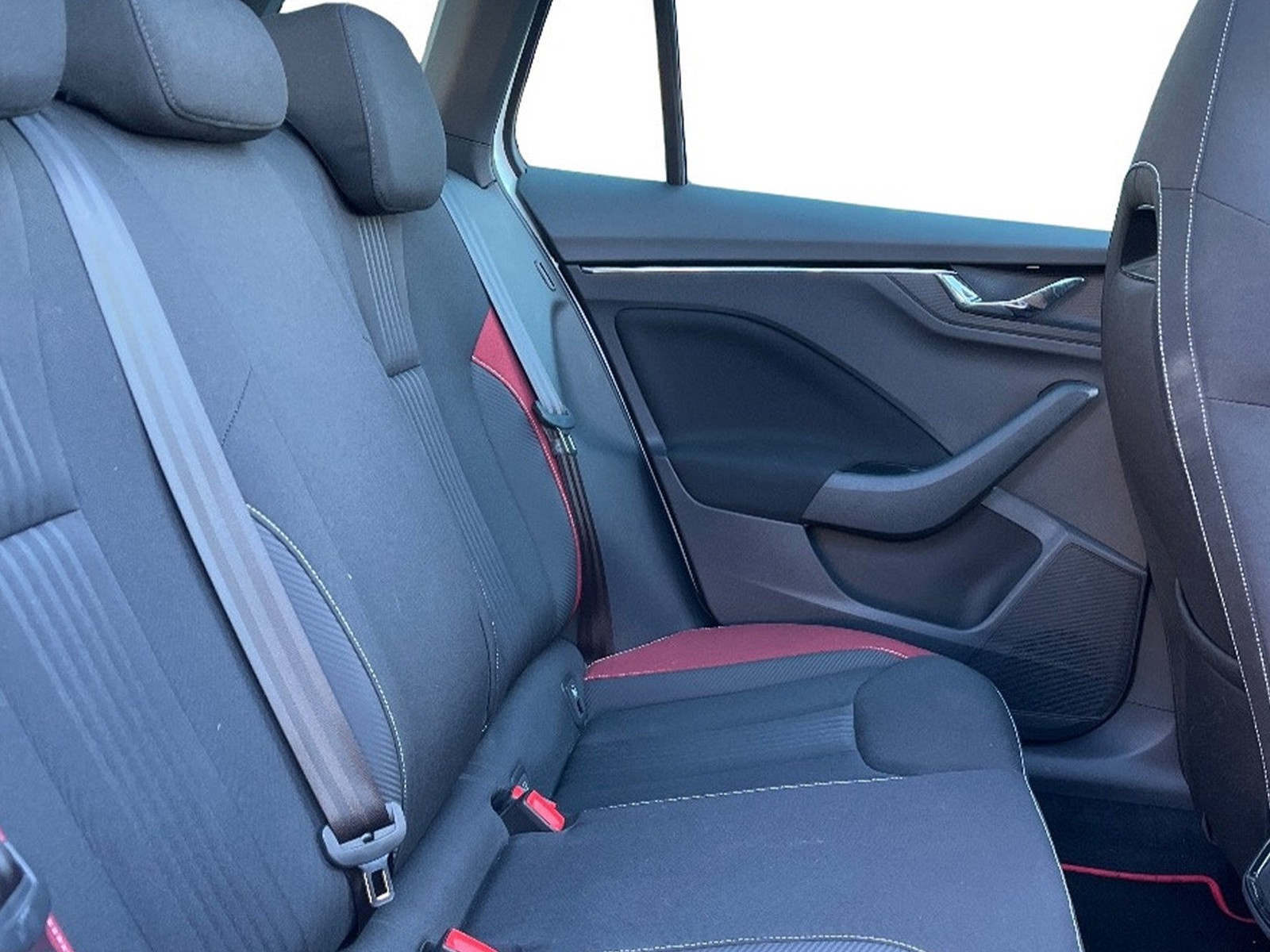 Skoda Kamiq 1.0 tsi monte carlo 110cv