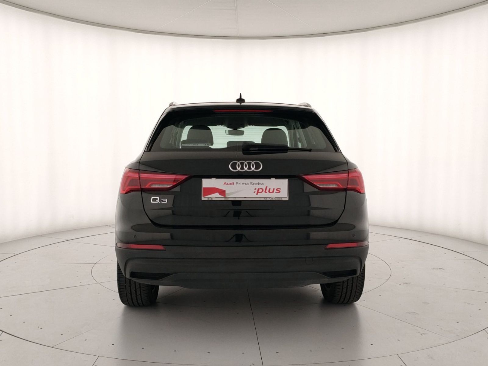 Audi Q3 45 1.4 tfsi e business s-tronic