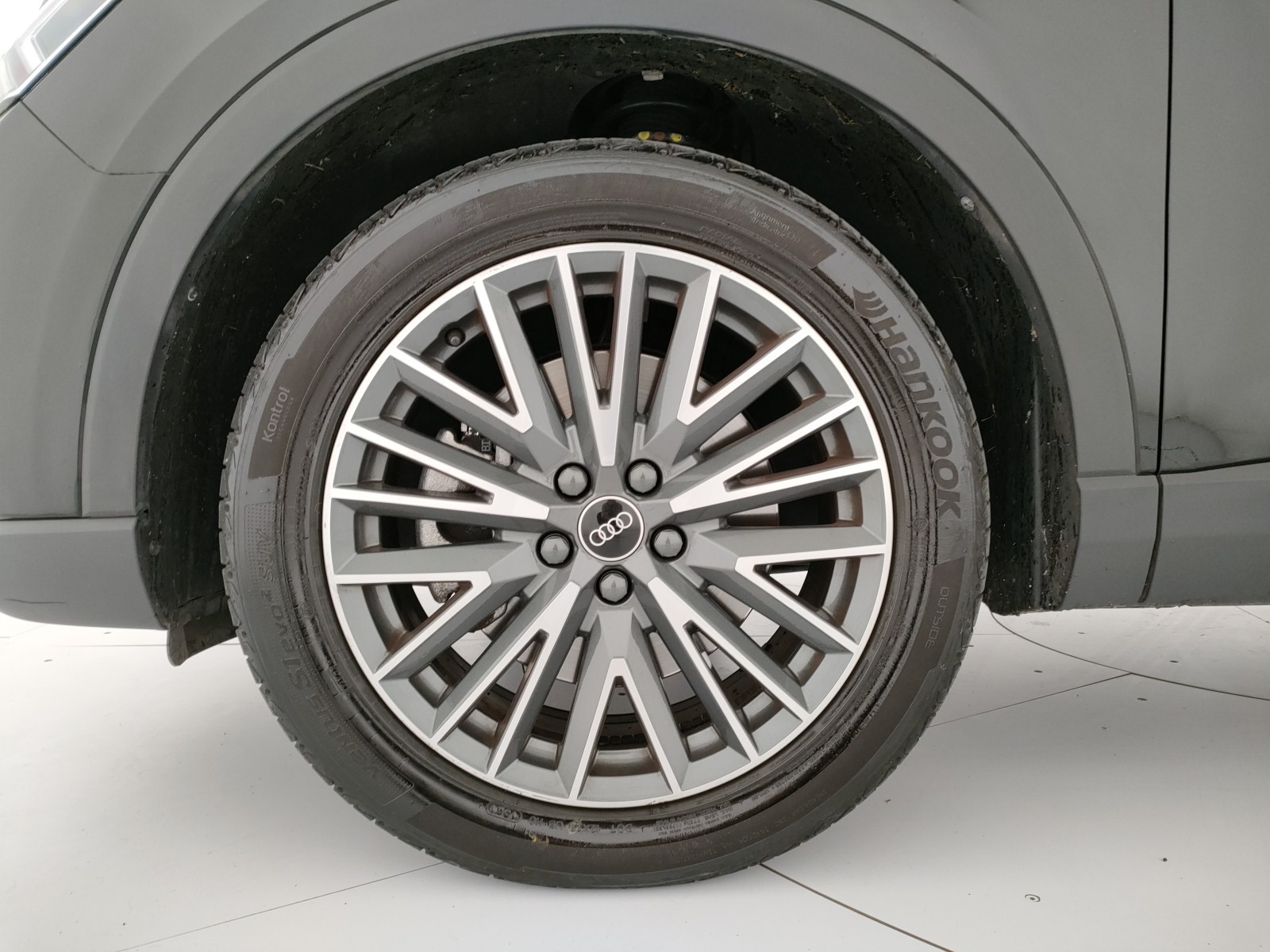 Audi Q3 45 1.4 tfsi e business s-tronic