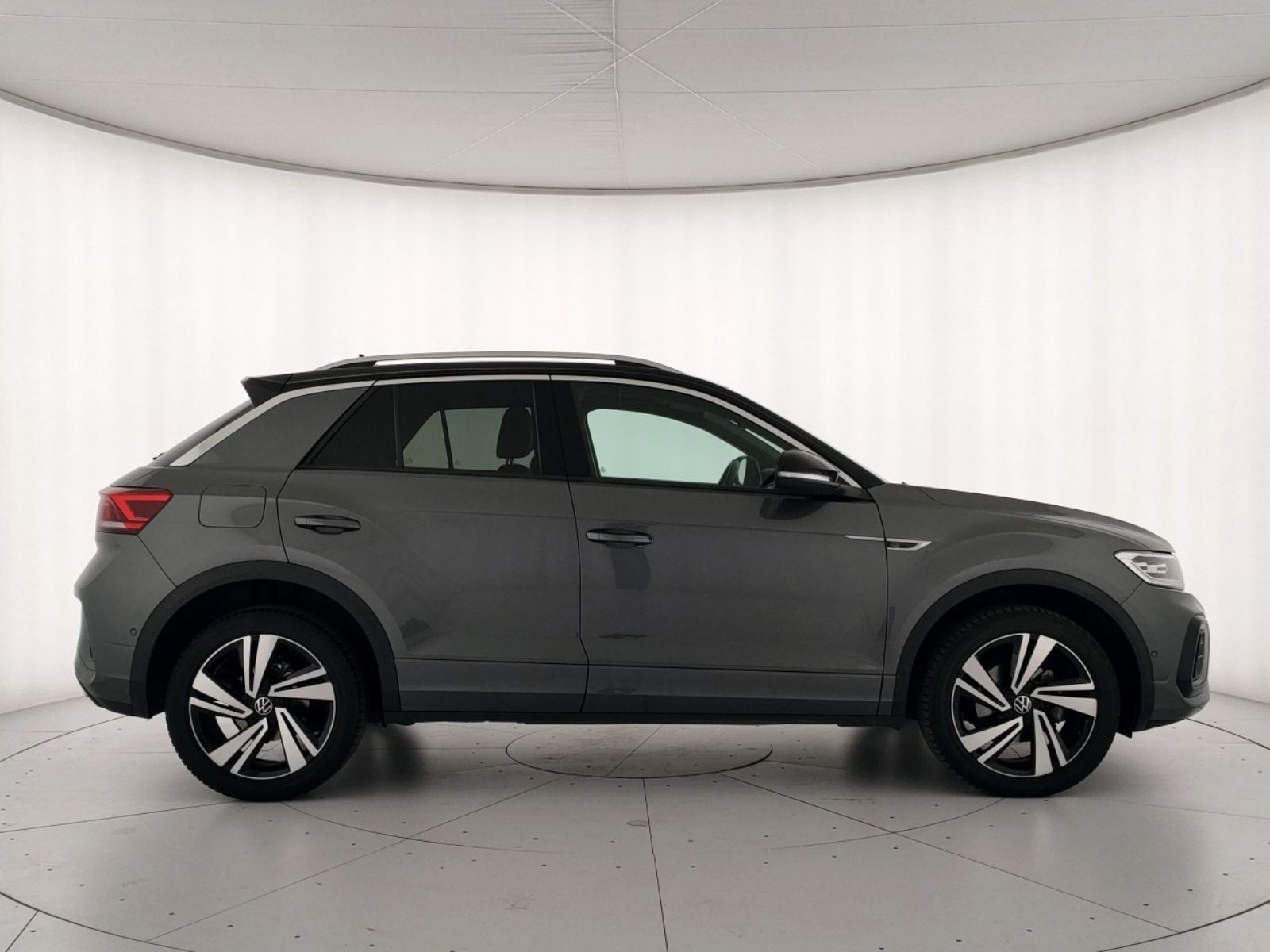 Volkswagen T-Roc 1.5 tsi r-line dsg