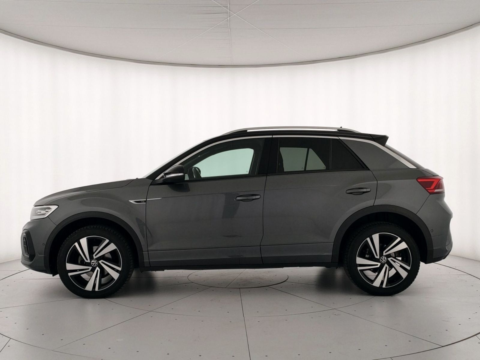 Volkswagen T-Roc 1.5 tsi r-line dsg