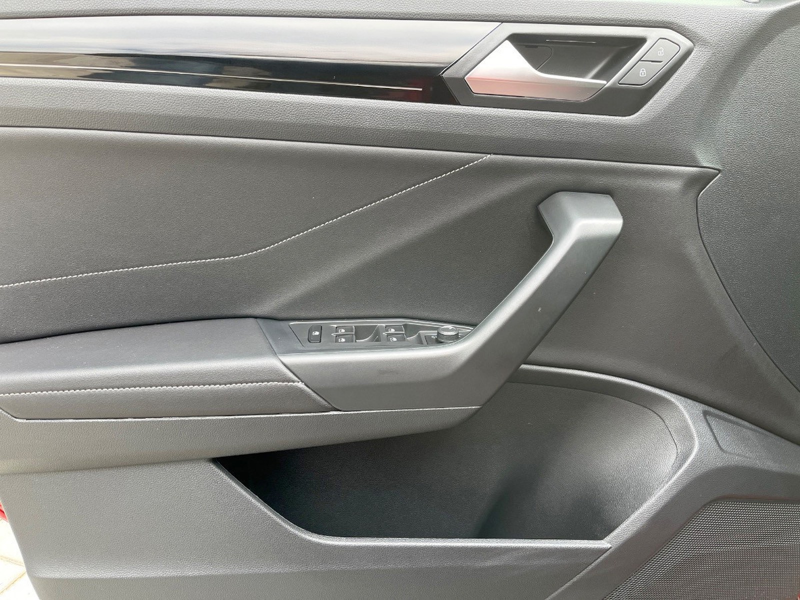 Volkswagen T-Roc 1.5 tsi style dsg