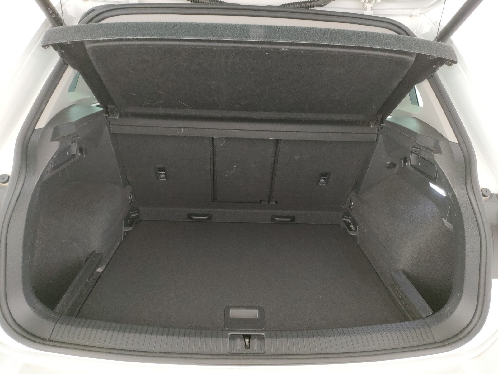 Volkswagen Tiguan ELEGANCE 1.5 TSI ACT 110 KW (150