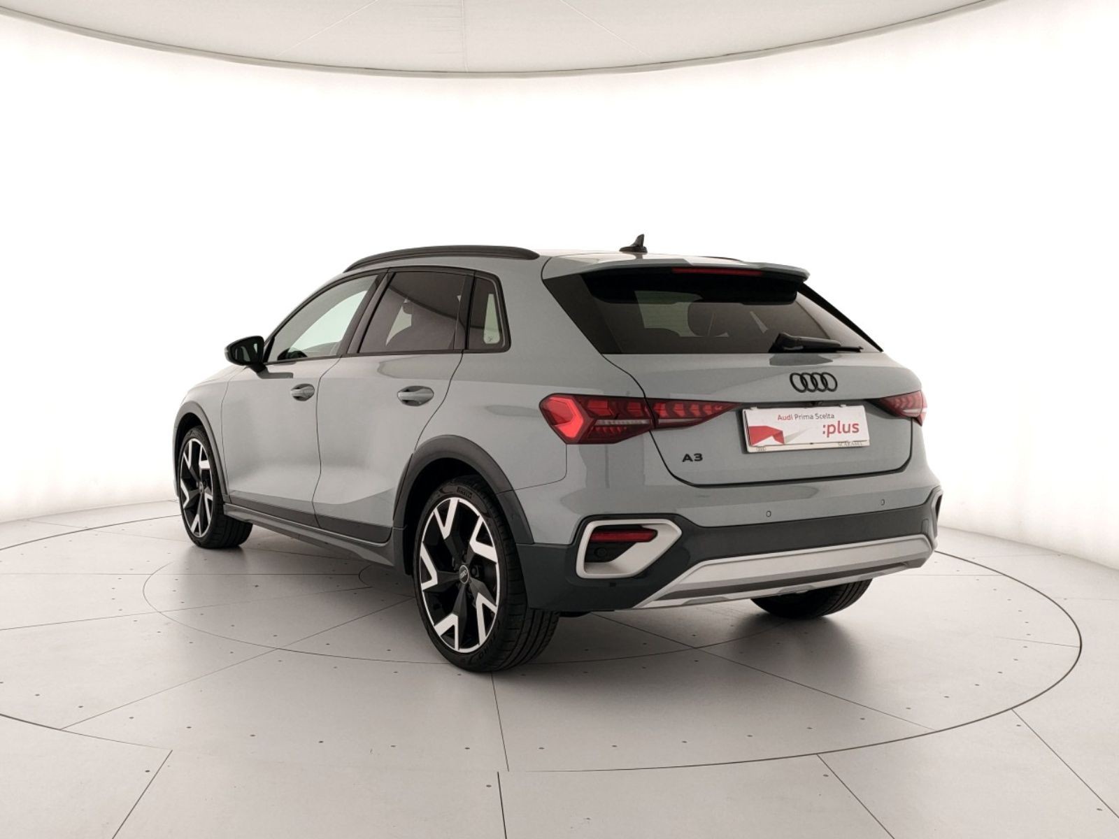 Audi A3 allstreet 2.0 tdi business 150cv s-tronic