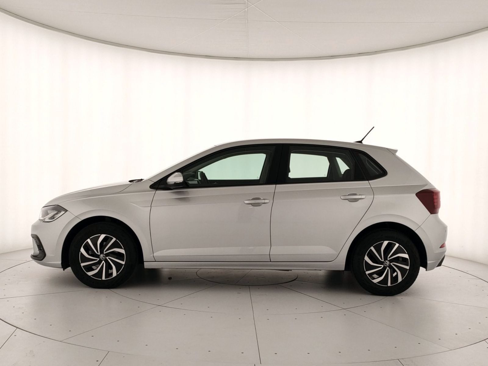 Volkswagen Polo 1.0 tsi life 95cv dsg
