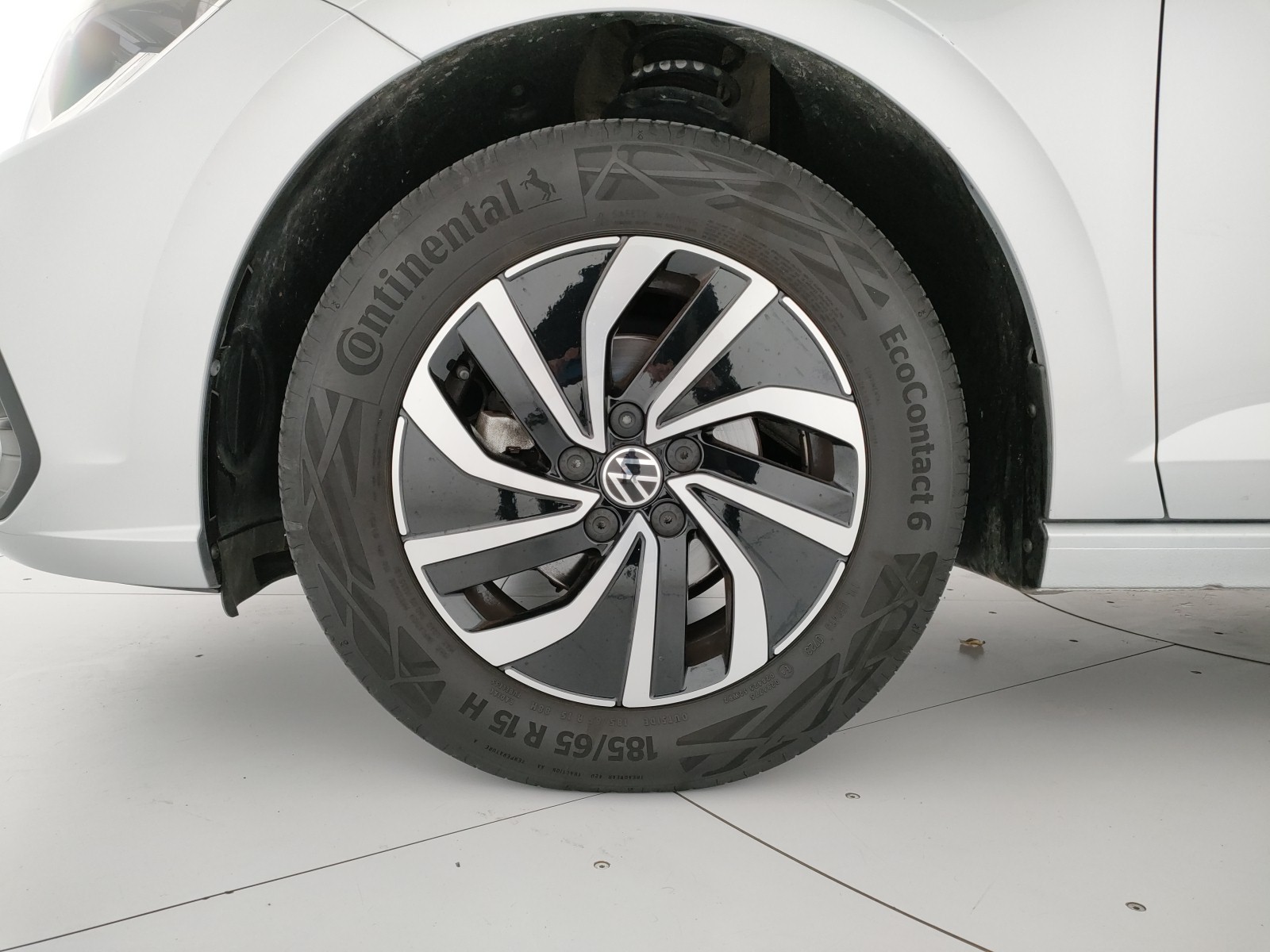 Volkswagen Polo 1.0 tsi life 95cv dsg