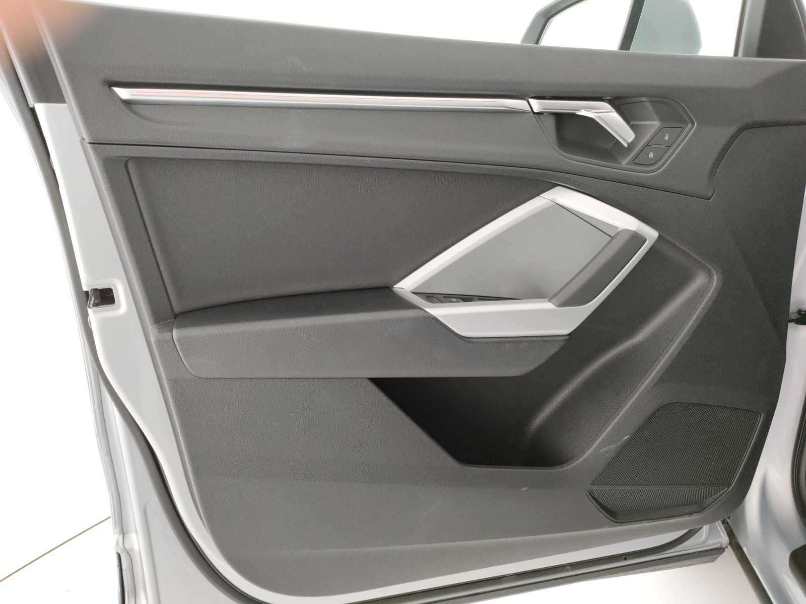 Audi Q3 35 2.0 tdi business advanced s-tronic