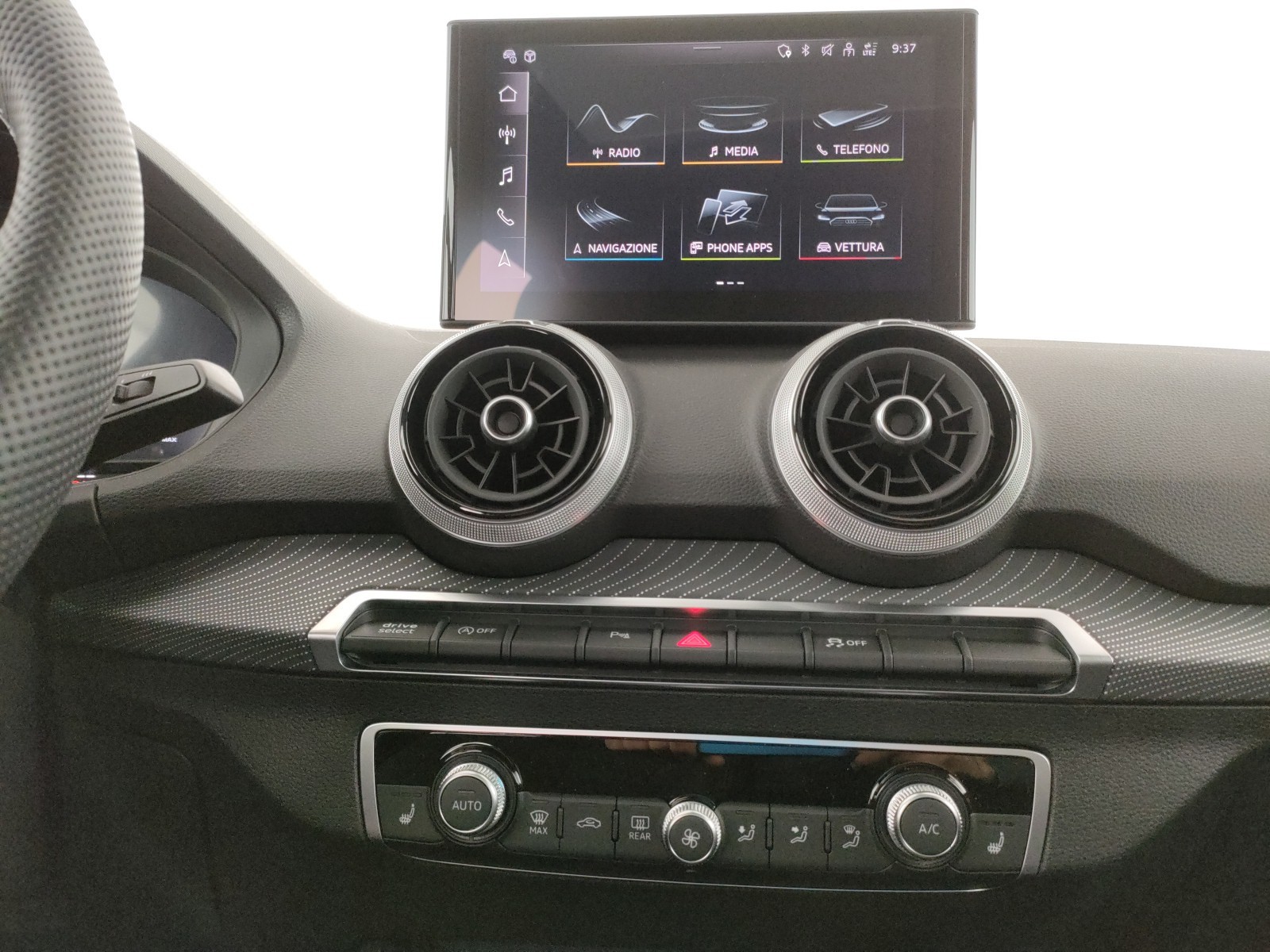 Audi SQ2 s2.0 tfsi sport attitude quattro s-tronic