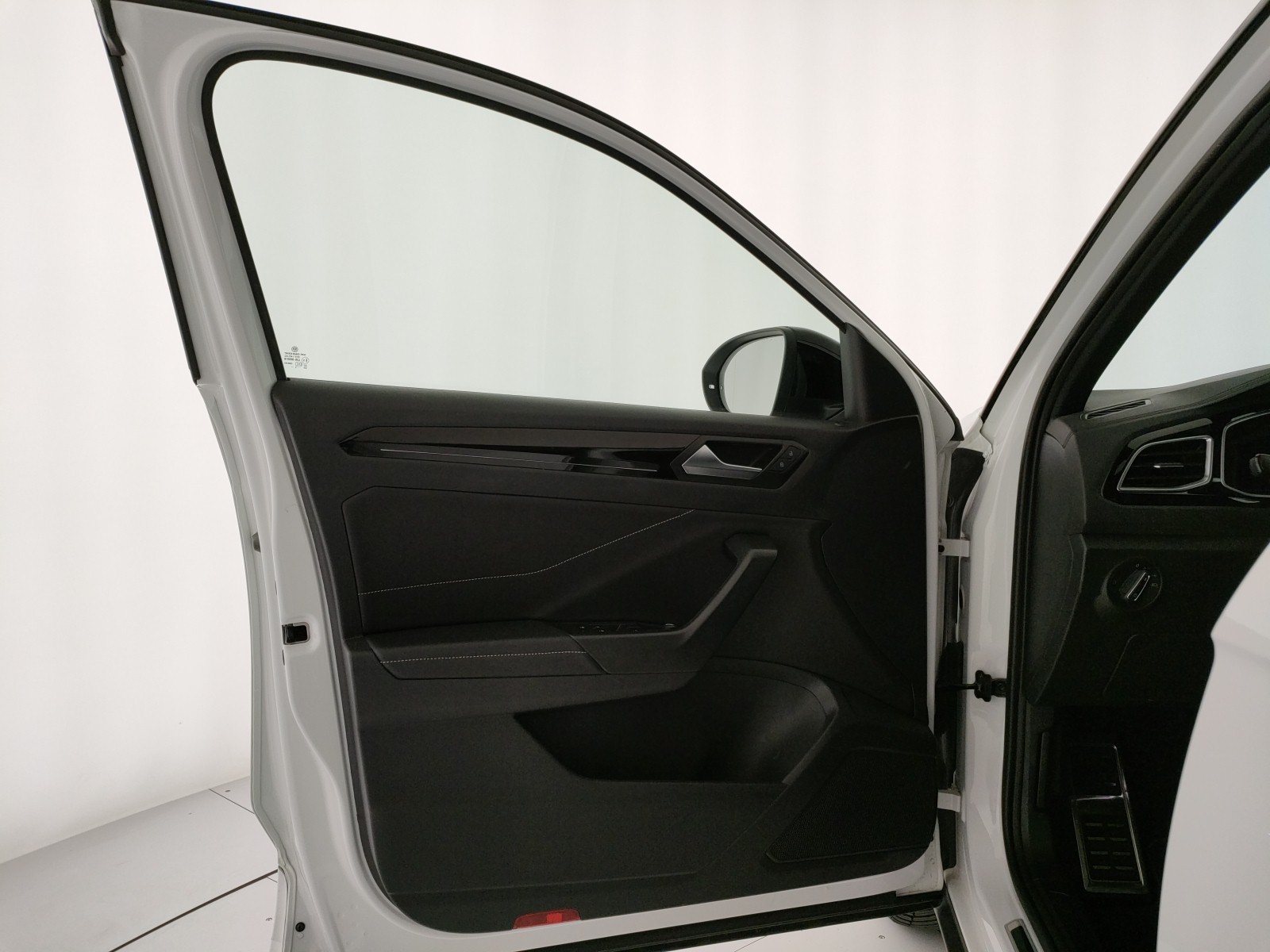 Volkswagen T-Roc 2.0 tdi r-line 150cv dsg