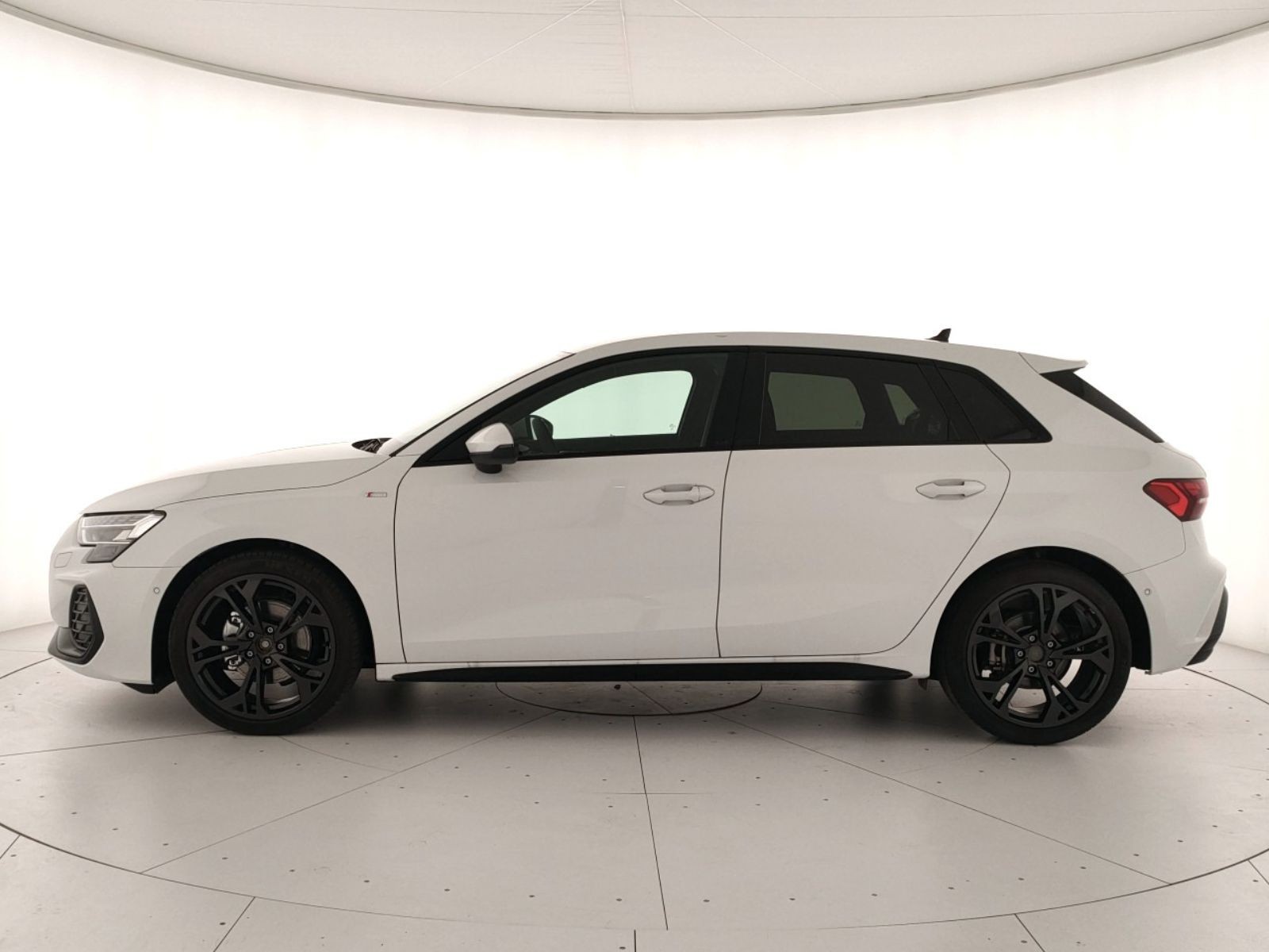 Audi A3 sportback 2.0 tdi s line edition 150cv s-tronic