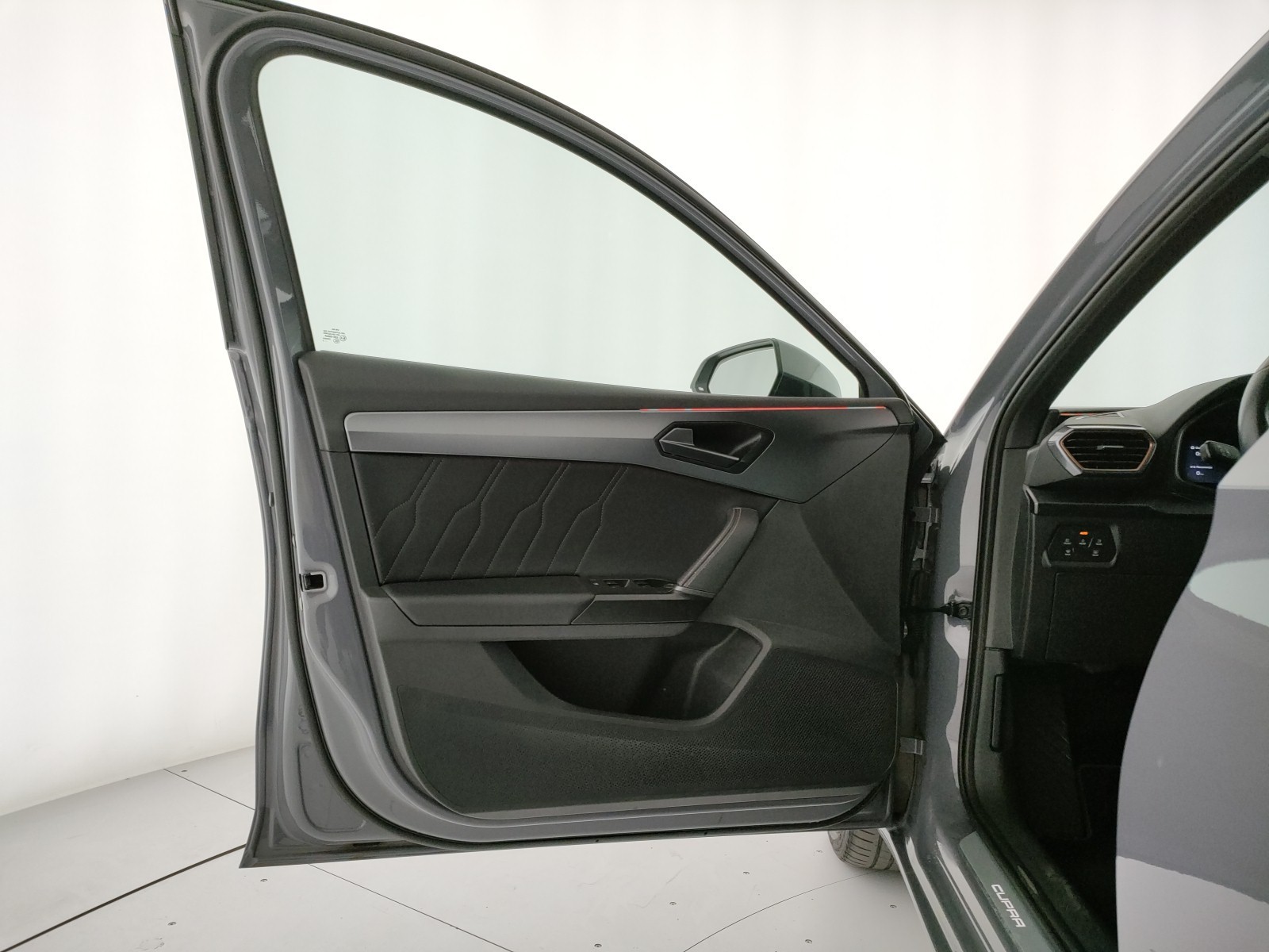 Cupra Leon 1.5 hybrid 150cv dsg