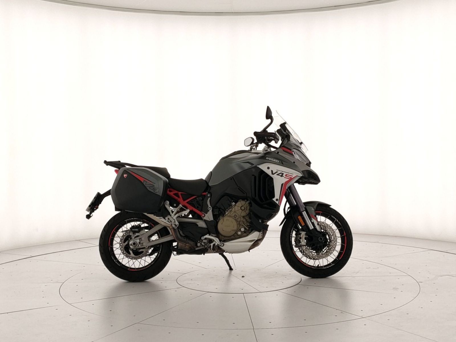 Ducati Multistrada V4