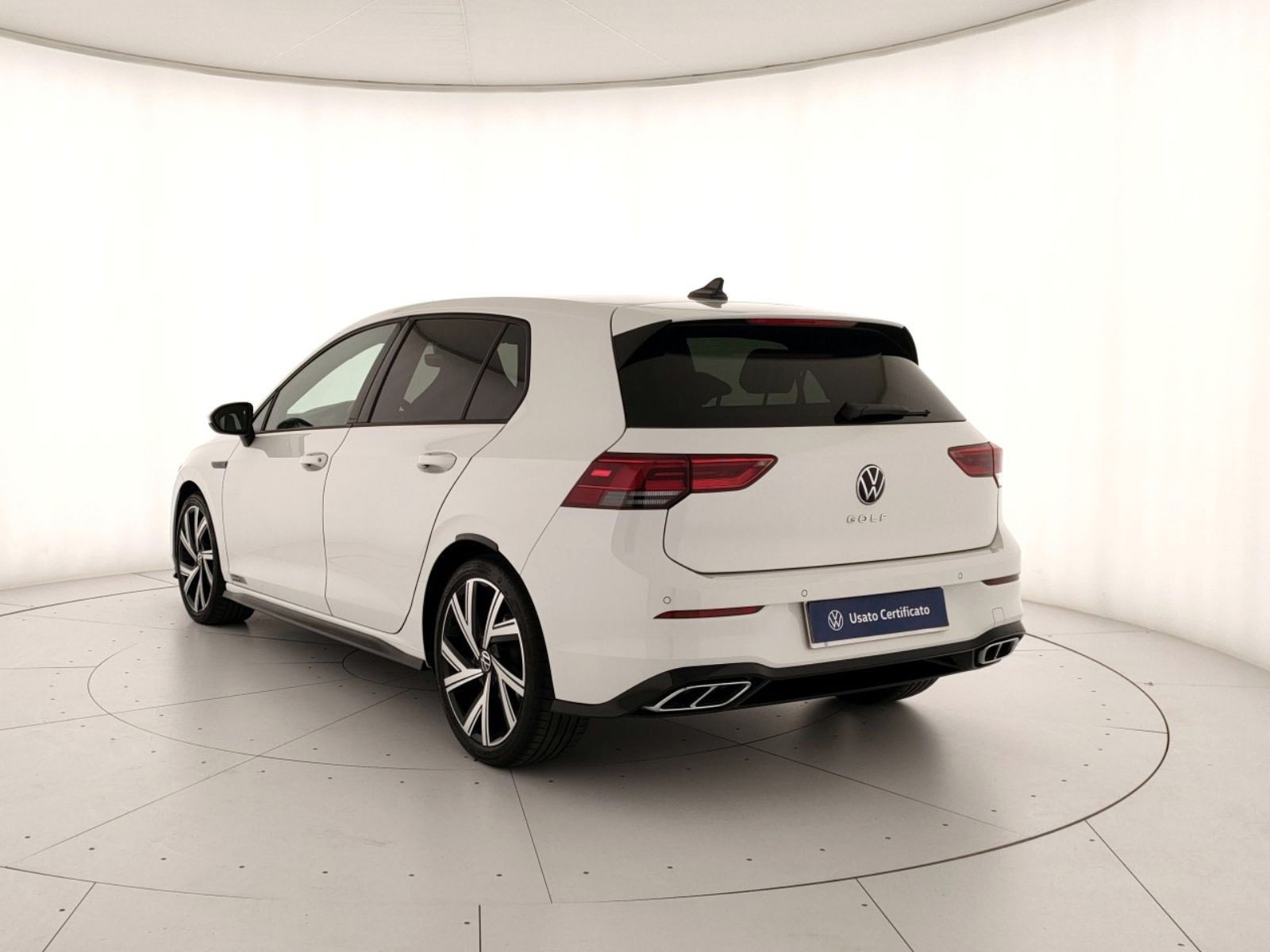 Volkswagen Golf 2.0 tdi r-line 150cv dsg
