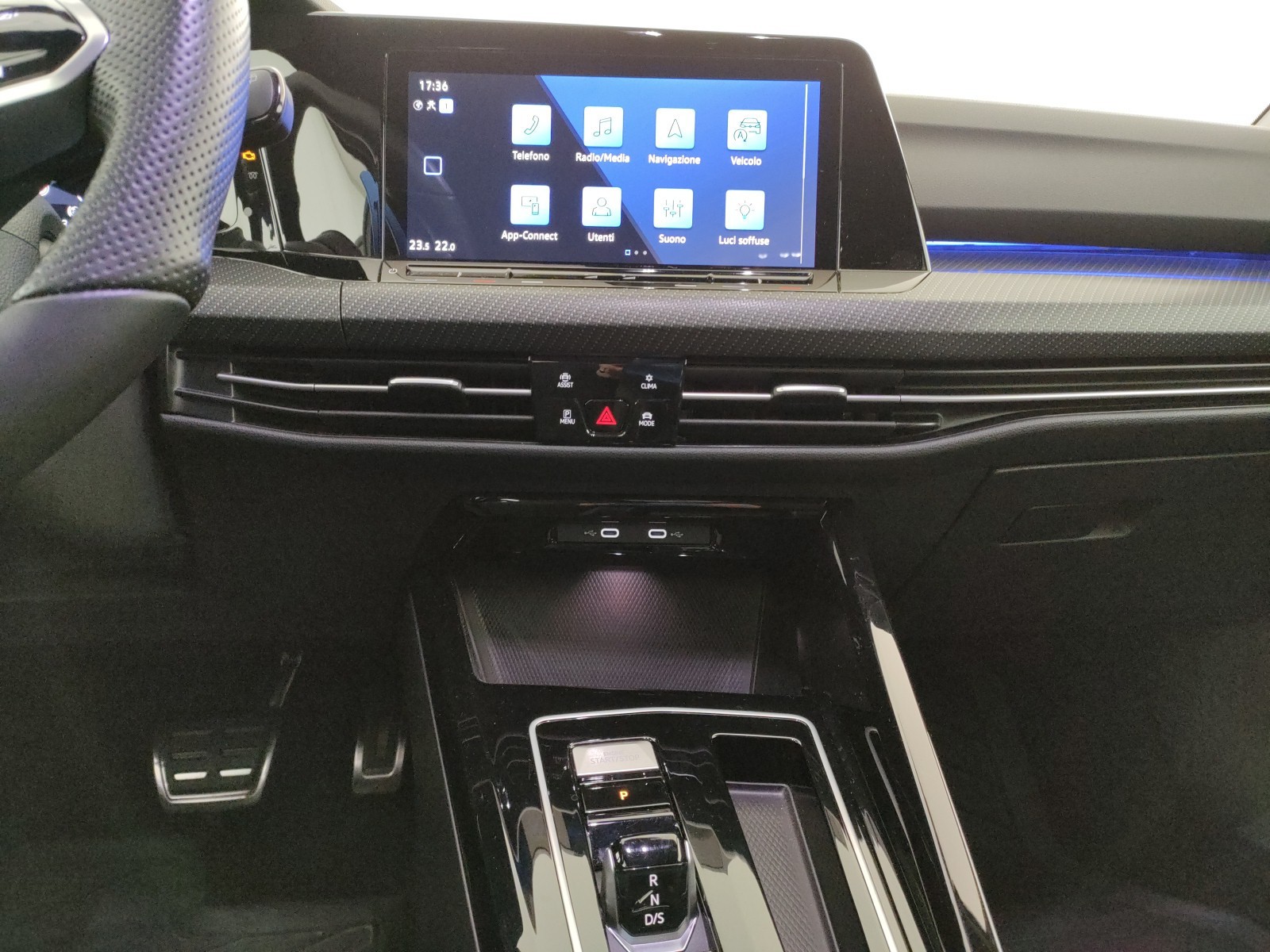 Volkswagen Golf 2.0 tdi r-line 150cv dsg