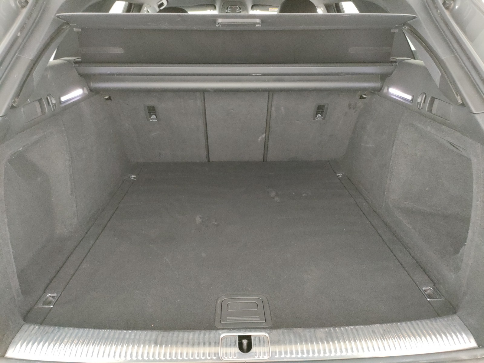 Audi A4 avant 35 2.0 tdi mhev s line edition 163cv s-tronic