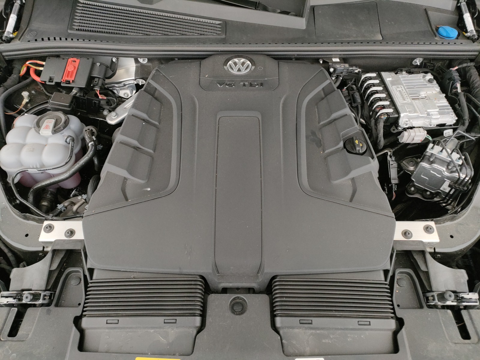 Volkswagen Touareg 3.0 v6 tdi scr elegance 231cv auto