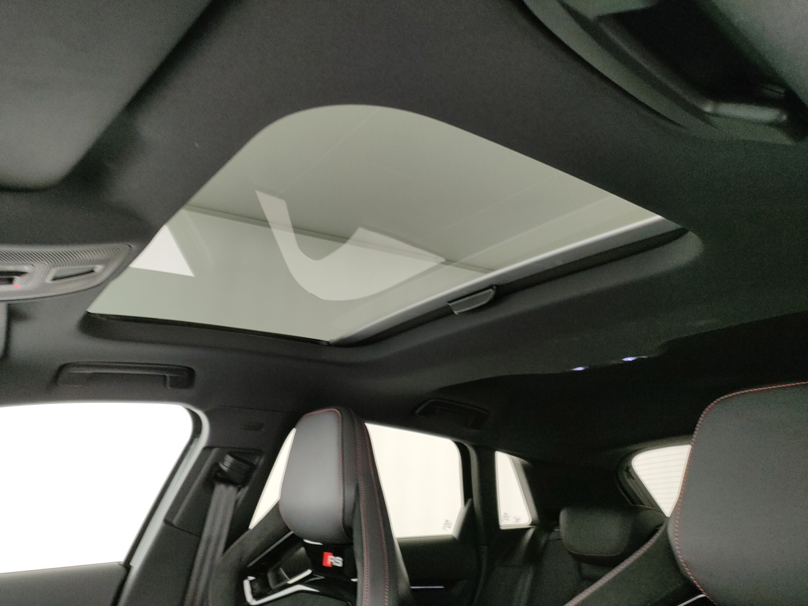 Audi RS3 sportback 2.5 tfsi quattro s-tronic