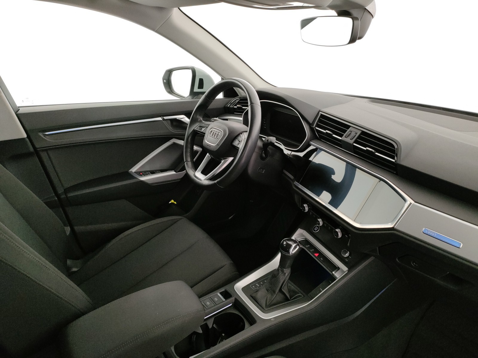 Audi Q3 35 1.5 tfsi business advanced s-tronic