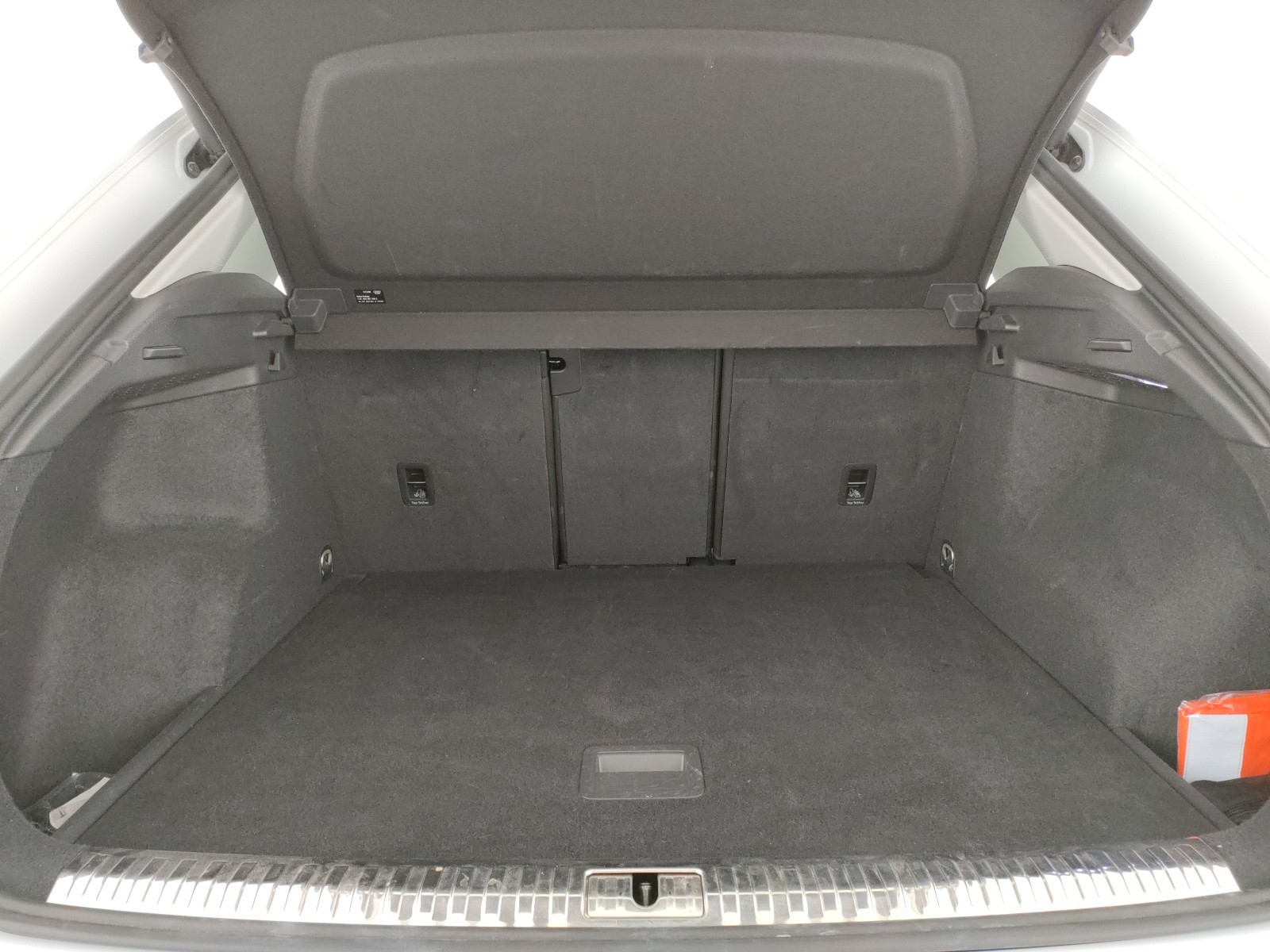 Audi Q3 35 1.5 tfsi business advanced s-tronic