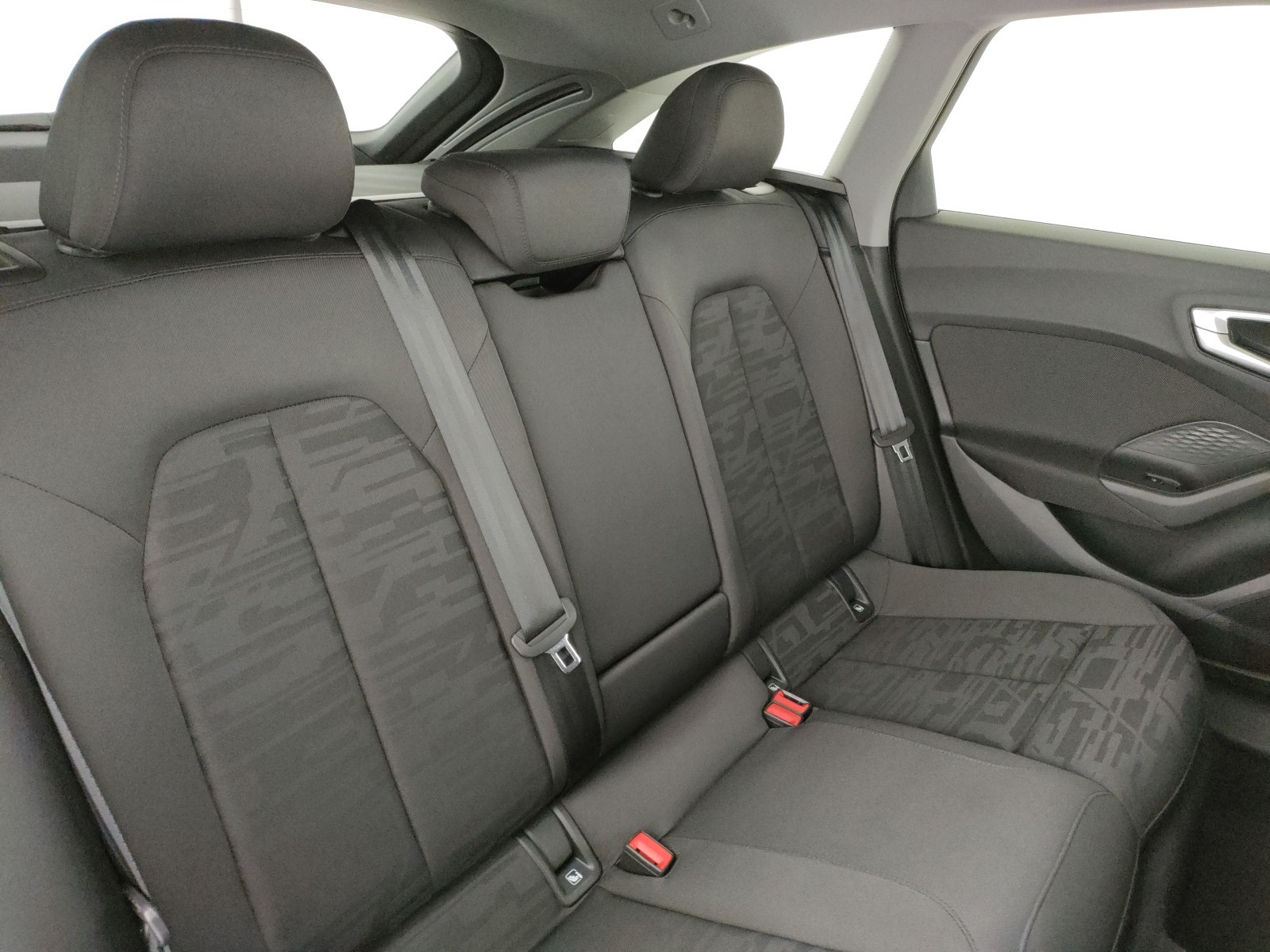 Audi A5 avant 2.0 tdi mhev+ business advanced 204cv s-tronic