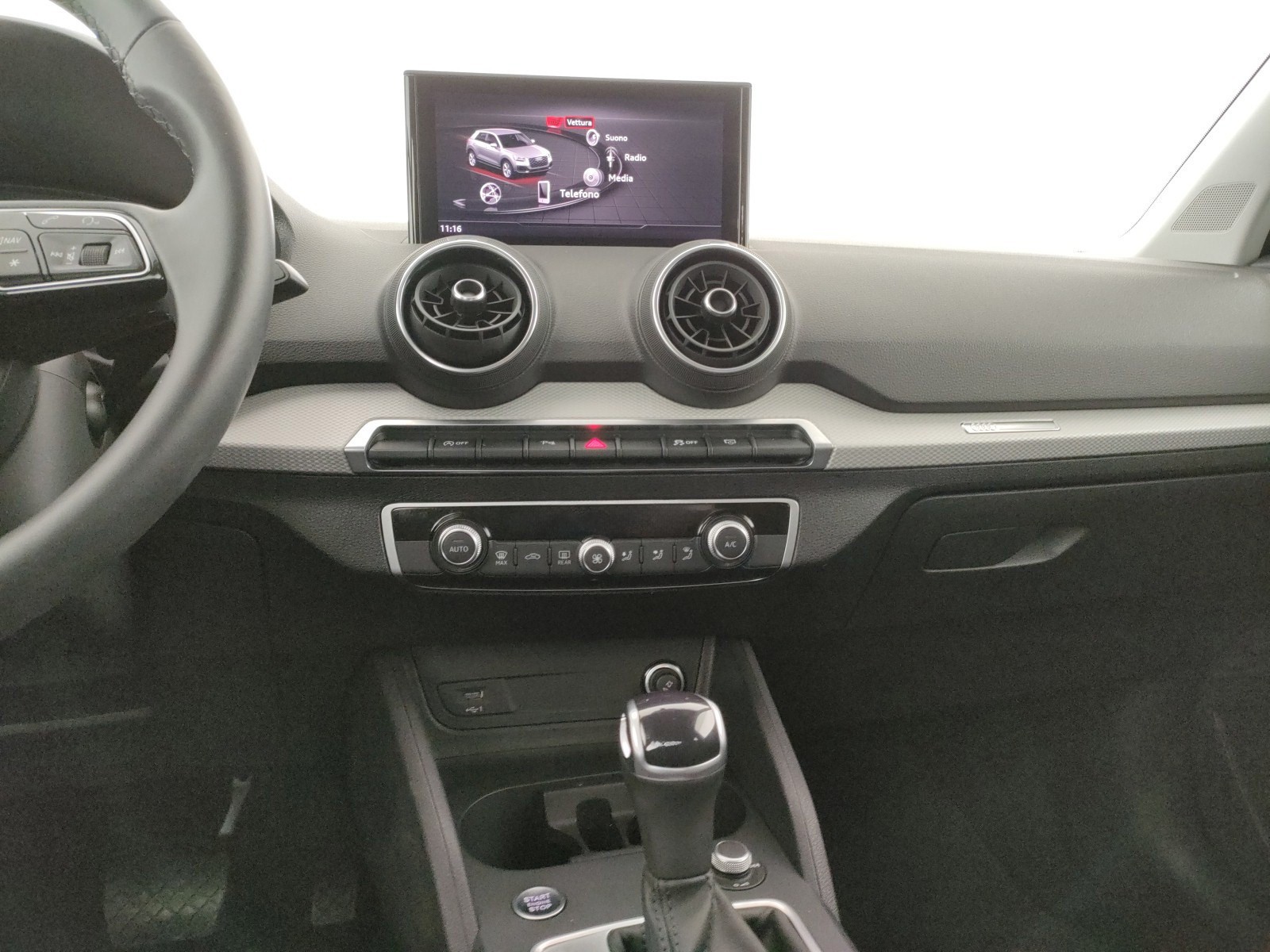 Audi Q2 35 1.5 tfsi admired s-tronic