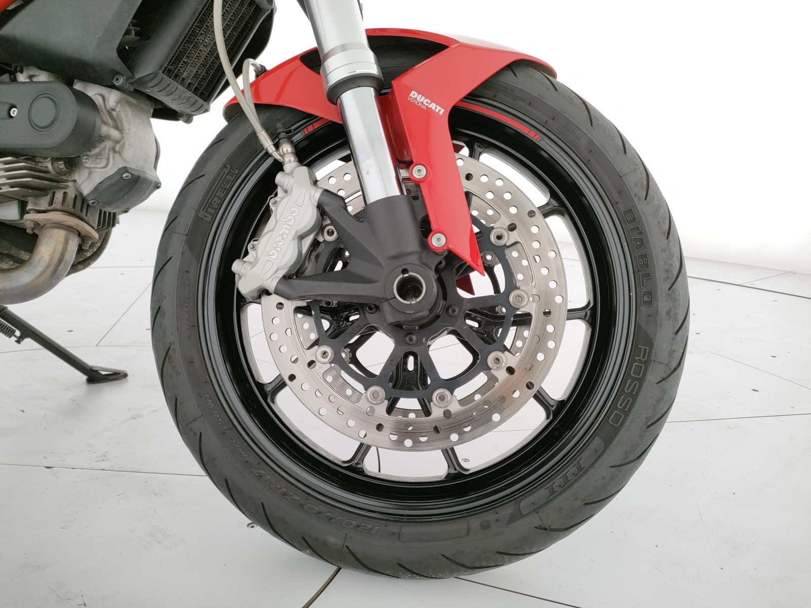 Ducati Monster 796 DUCATI MONSTER 796