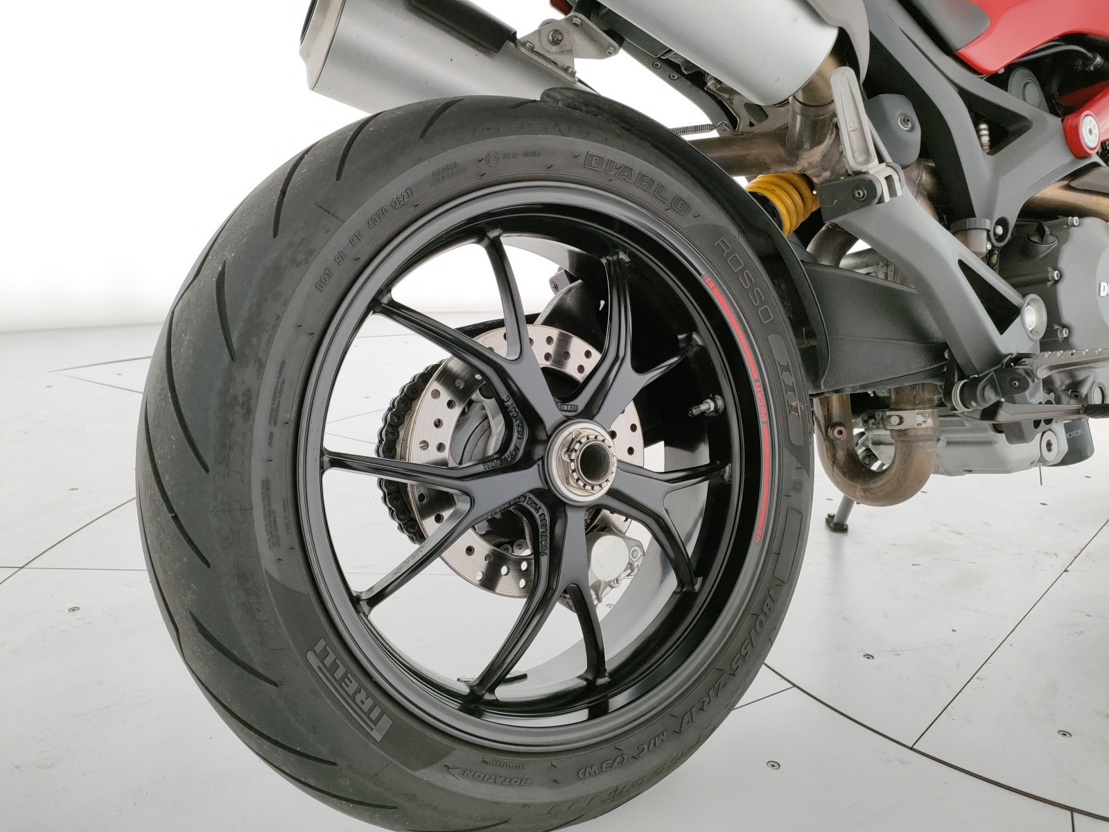 Ducati Monster 796 DUCATI MONSTER 796