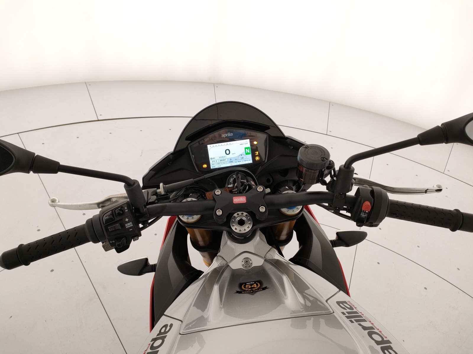 Aprilia Tuono 1100 V4 Factory Abs my17