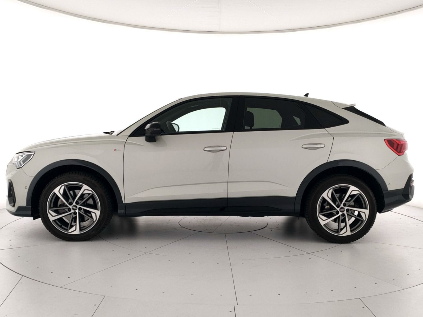 Audi Q3 sportback 45 2.0 tfsi edition quattro 245cv s.-tronic