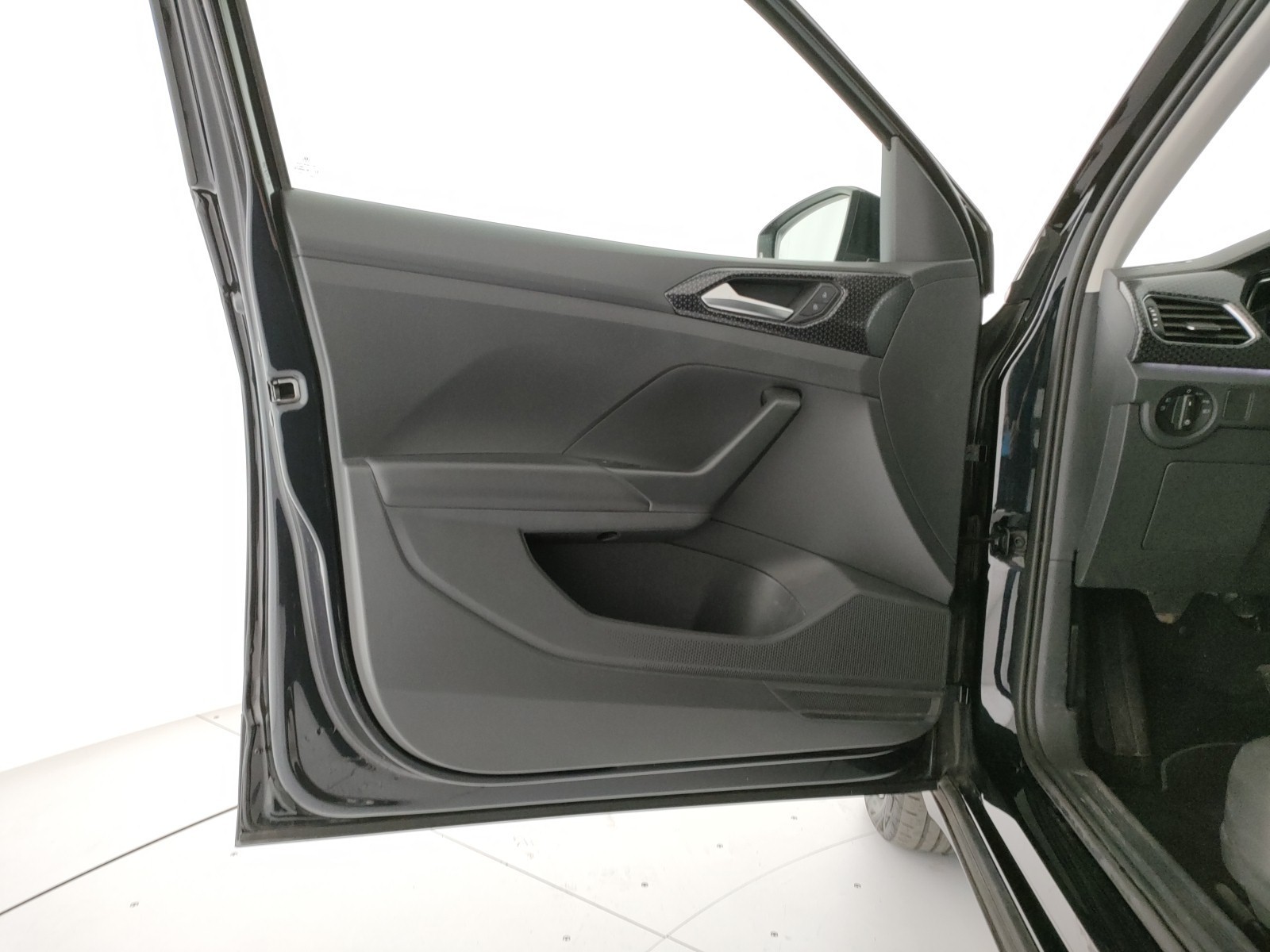 Volkswagen T-Cross 1.0 tsi advanced 110cv dsg