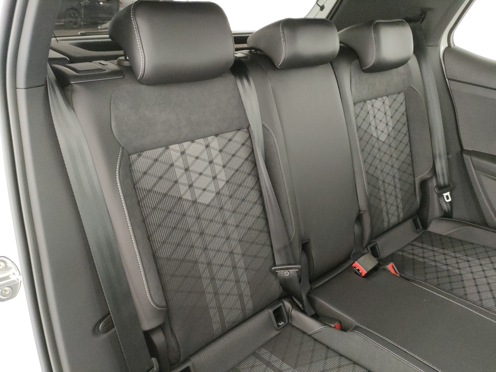 Volkswagen T-Cross 1.0 tsi r-line plus 115cv