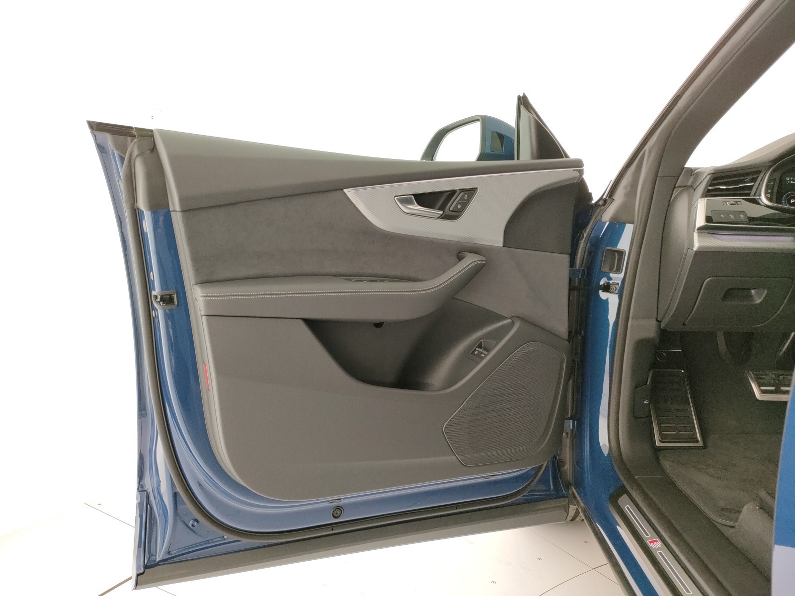 Audi Q8 3.0 tfsi e s line edition quattro 394cv tiptronic