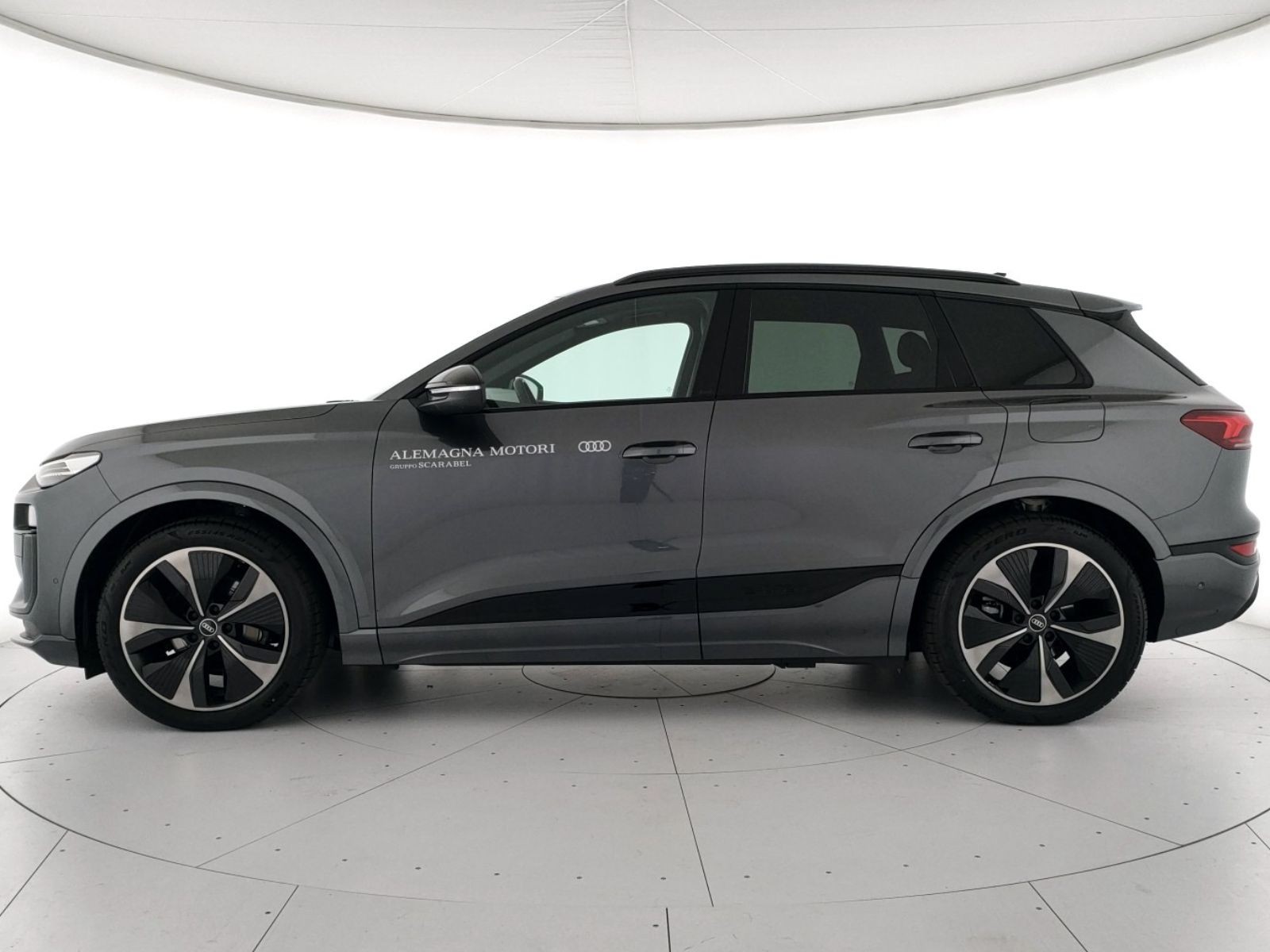 Audi Q6 e-tron performance business 326cv