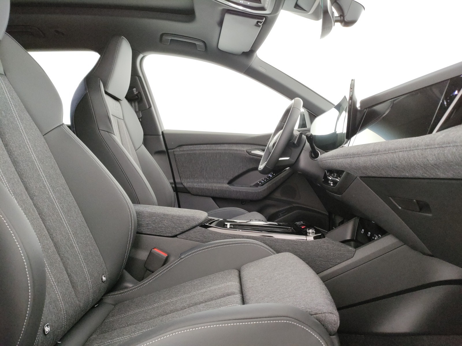 Audi Q6 e-tron performance business 326cv