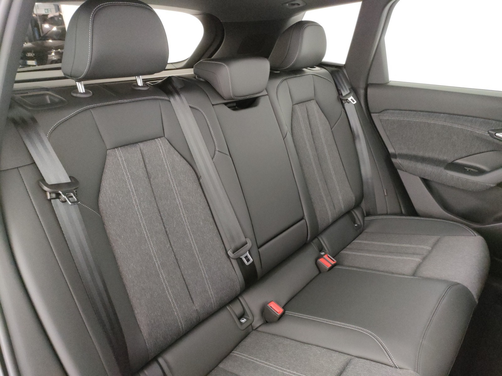Audi Q6 e-tron performance business 326cv