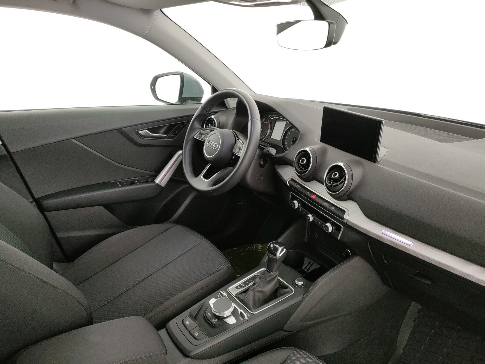Audi Q2 35 1.5 tfsi admired s-tronic