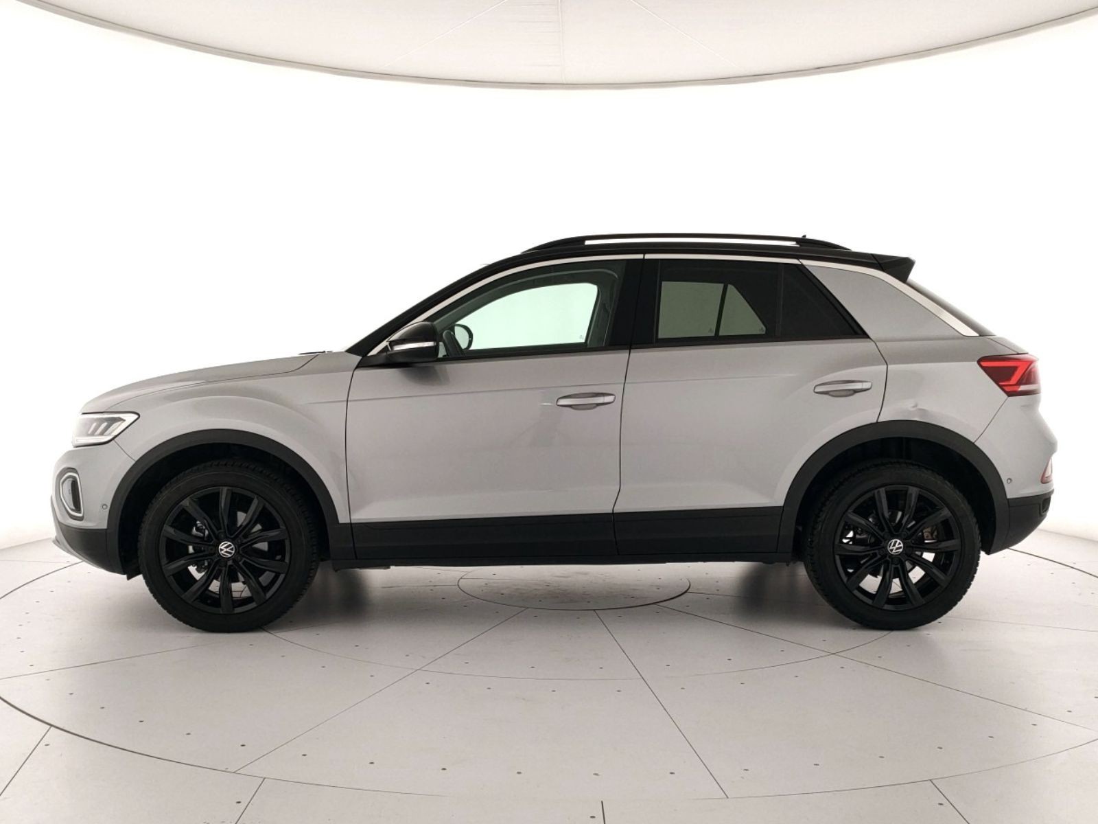Volkswagen T-Roc 1.0 tsi life 110cv