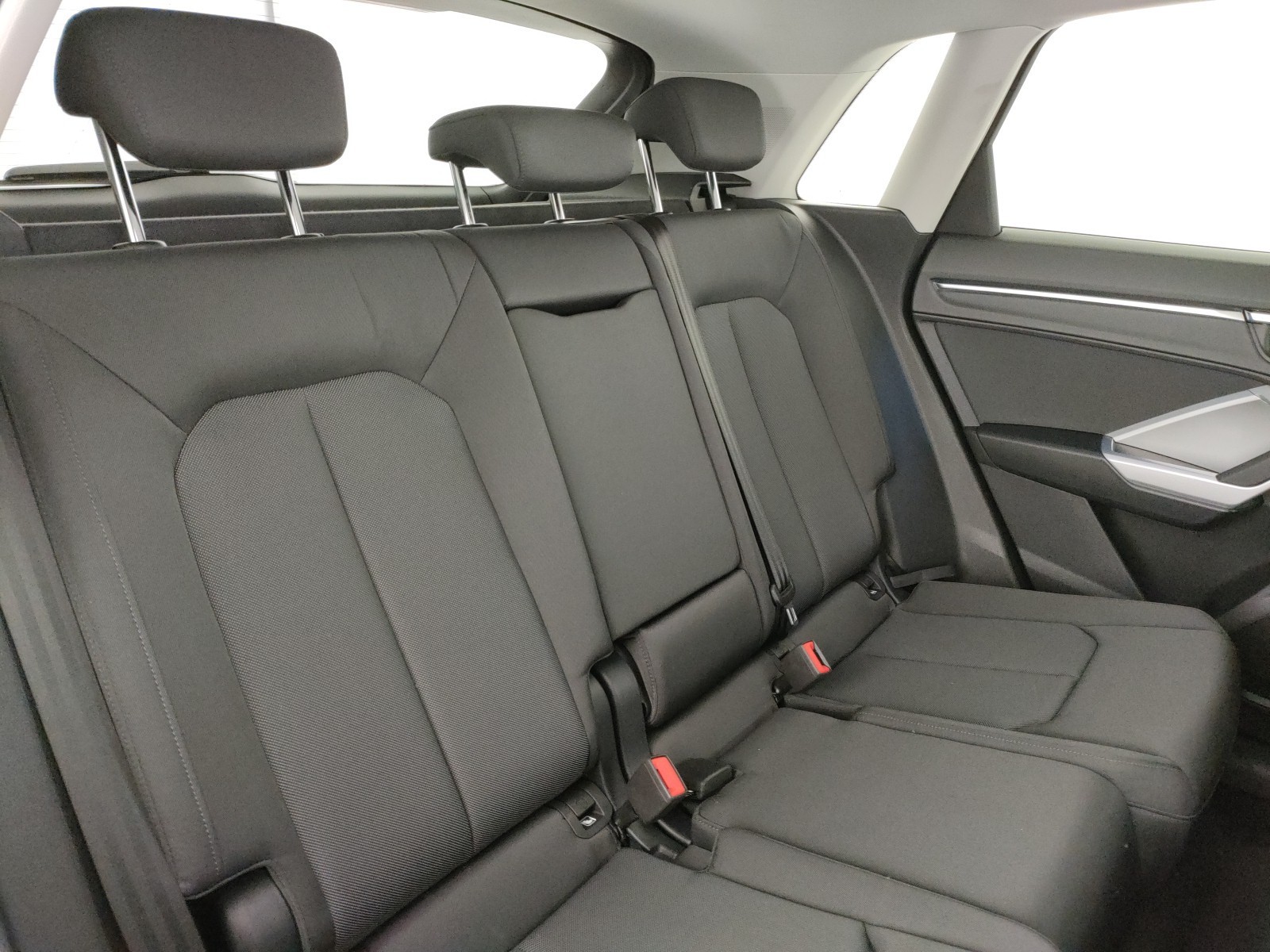 Audi Q3 35 2.0 tdi business advanced s-tronic