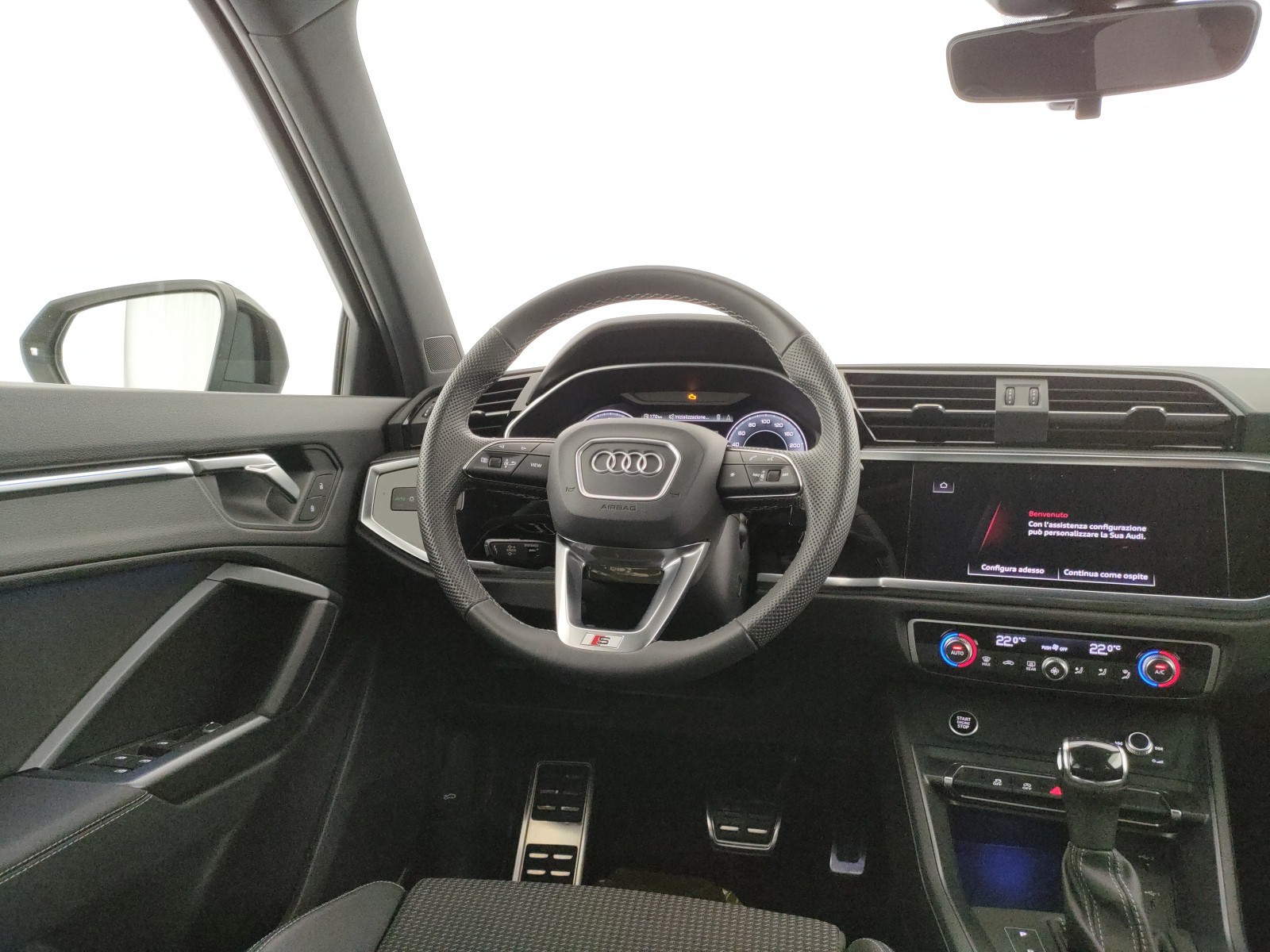 Audi Q3 35 2.0 tdi s line edition s-tronic