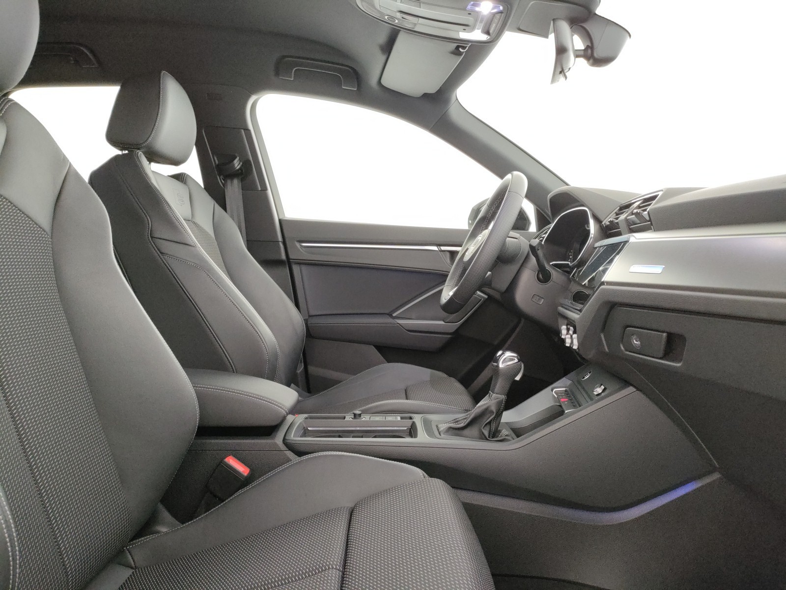Audi Q3 35 2.0 tdi s line edition s-tronic