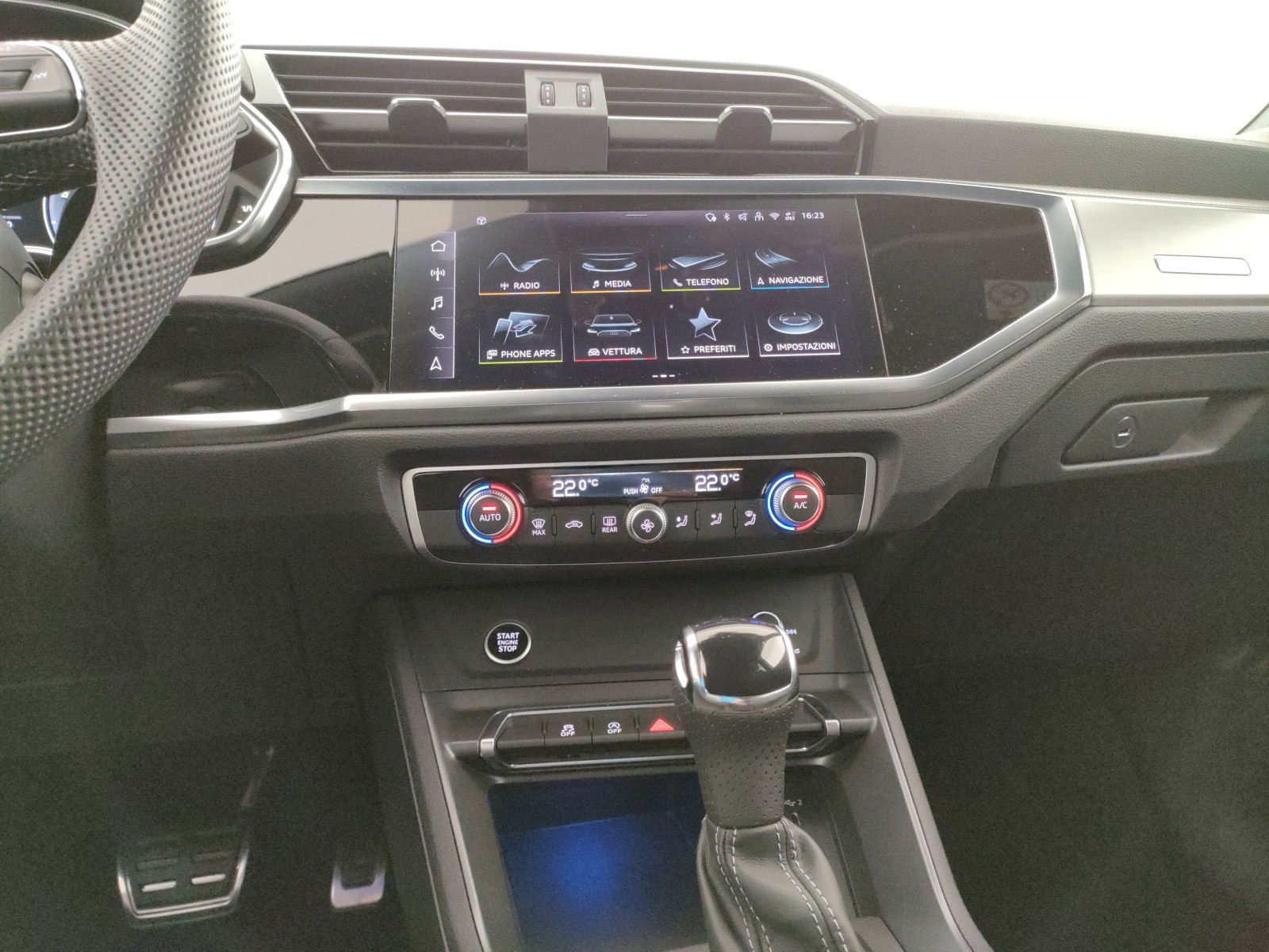 Audi Q3 35 2.0 tdi s line edition s-tronic