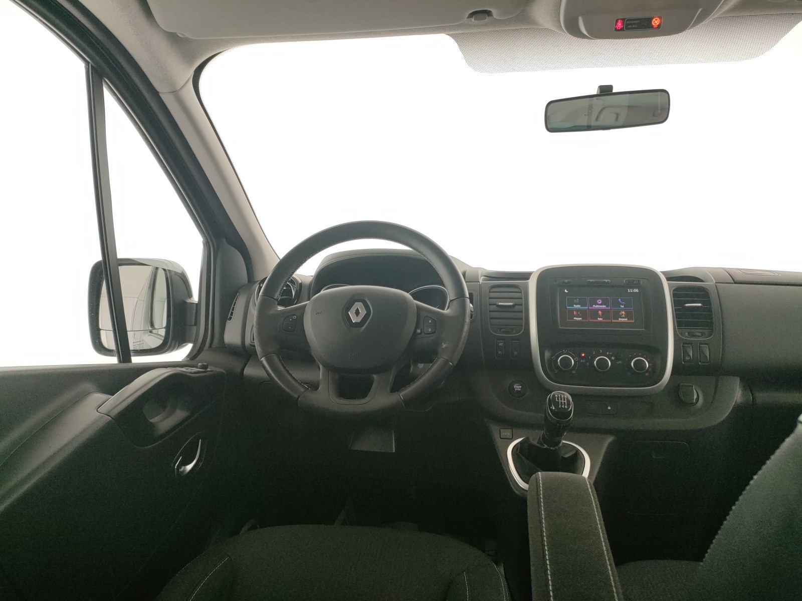 Renault Trafic passenger t29 2.0 dci 120cv l1h1 intens e6d-temp