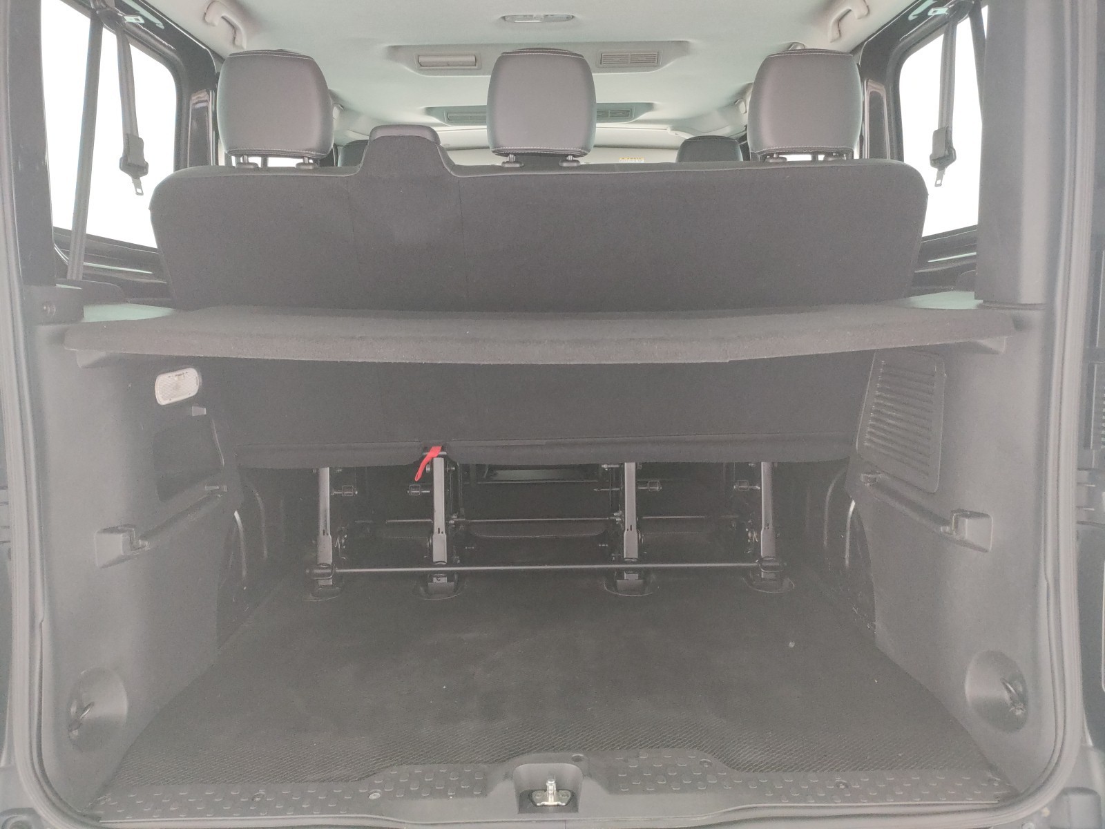 Renault Trafic passenger t29 2.0 dci 120cv l1h1 intens e6d-temp