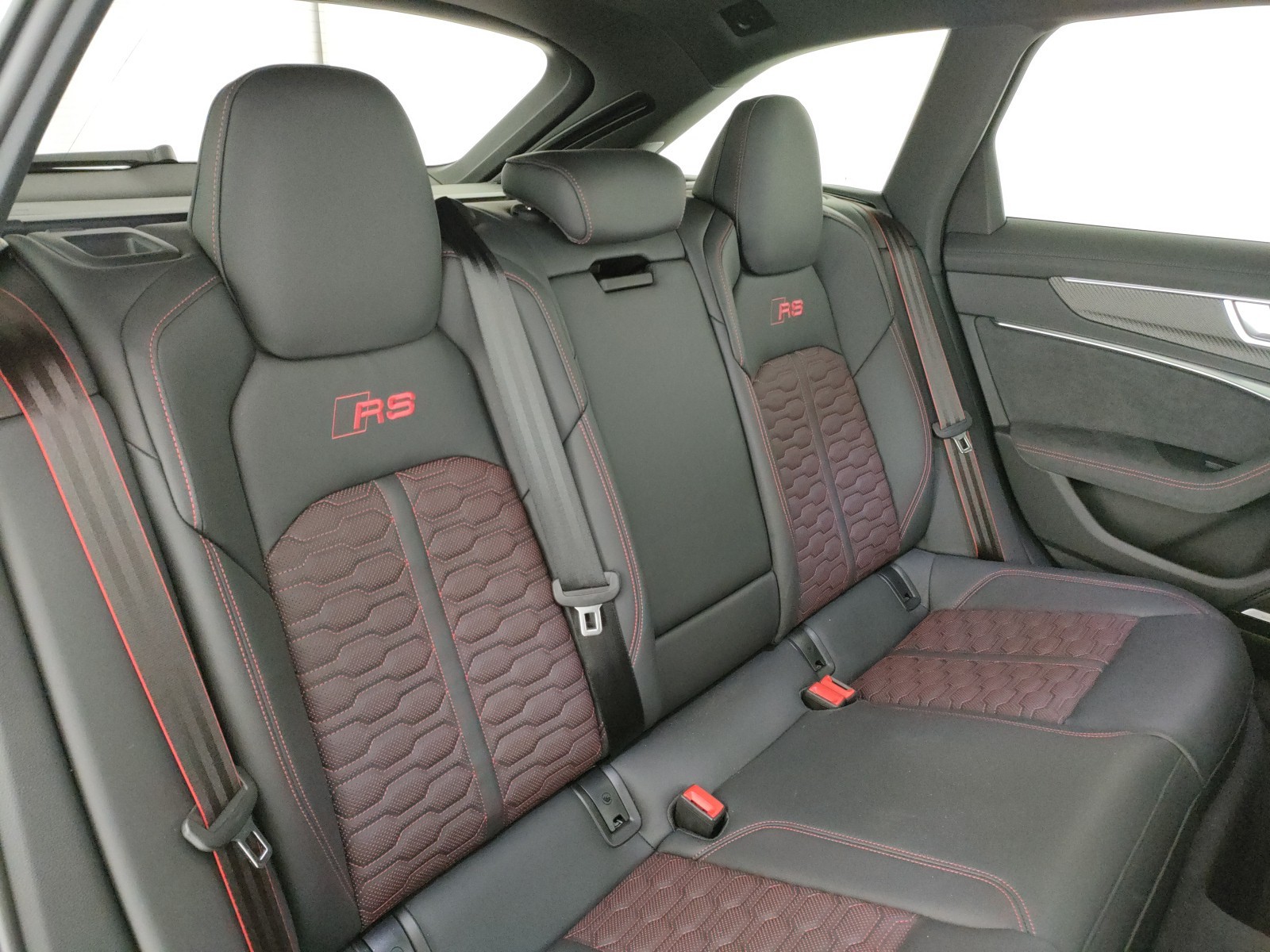 Audi RS6 avant 4.0 mhev performance quattro tiptronic