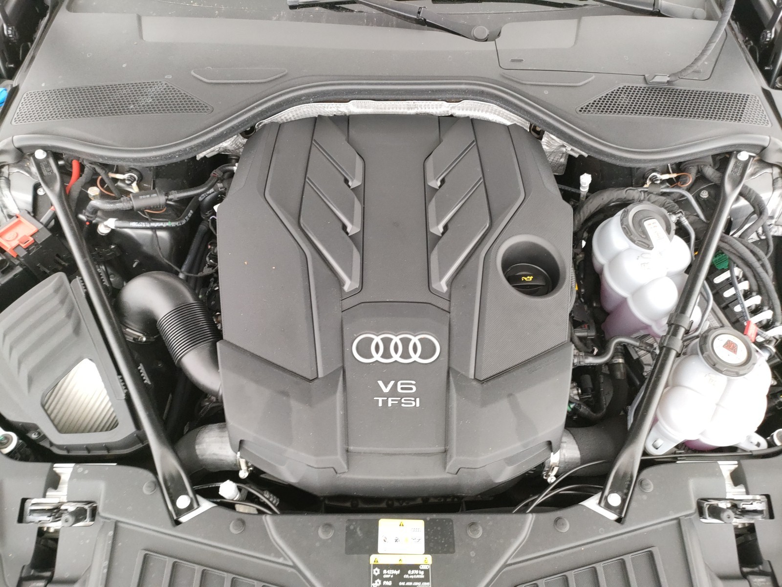 Audi A8 60 3.0 tfsi e quattro tiptronic
