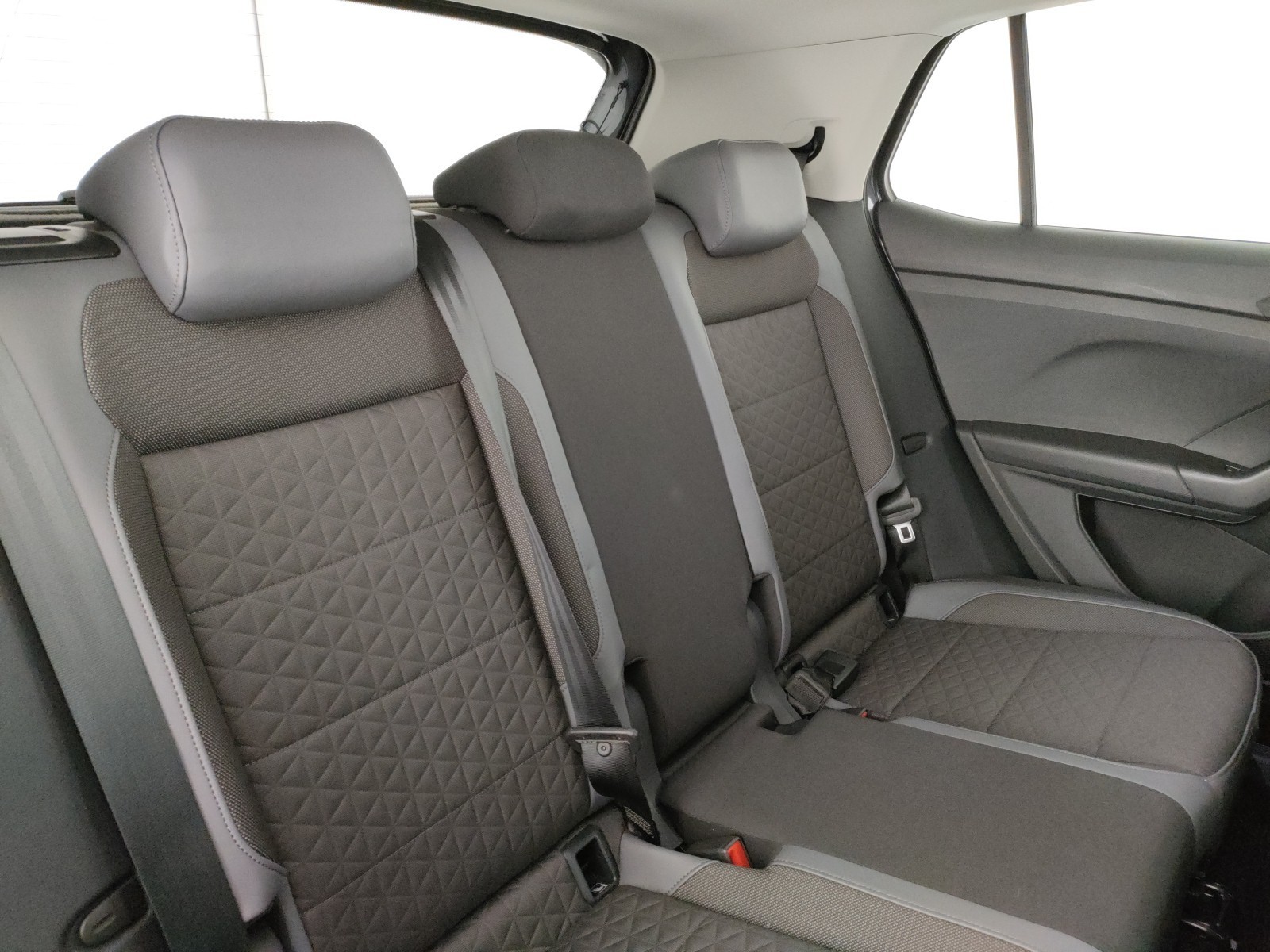 Volkswagen T-Cross 1.0 tsi advanced 110cv dsg