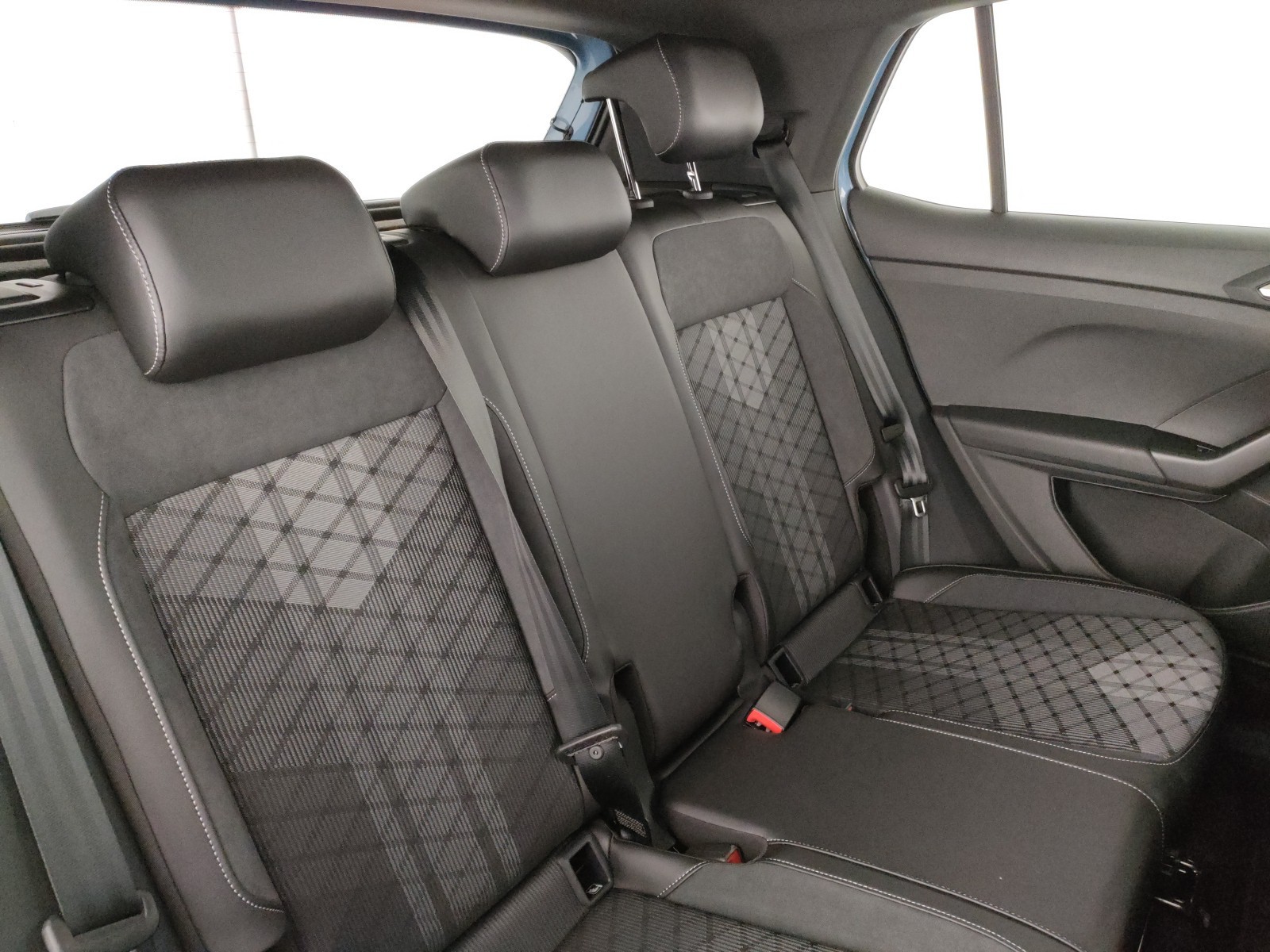 Volkswagen T-Cross 1.0 tsi r-line plus 115cv