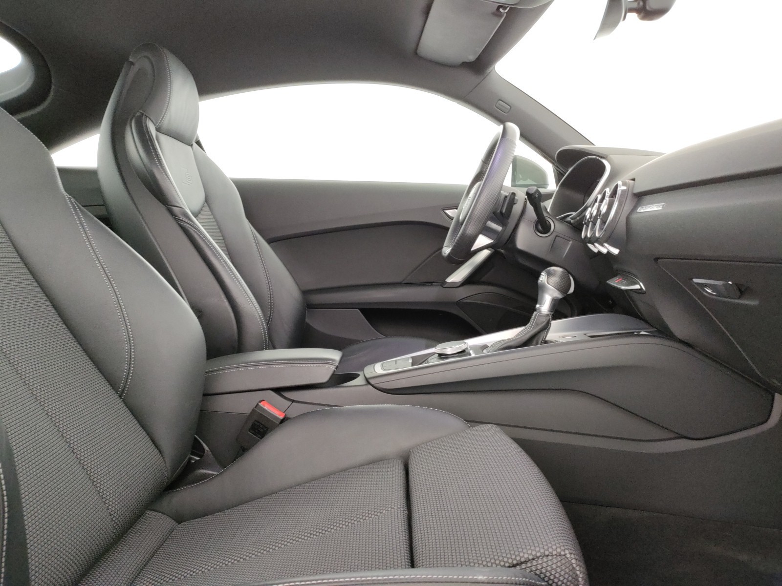 Audi TT 45 2.0 tfsi quattro s-tronic